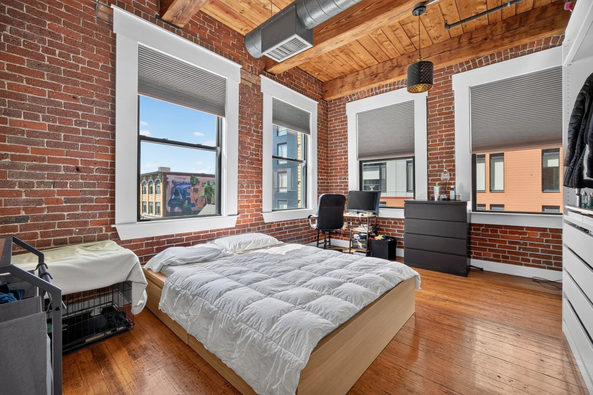 Condominium at 49 Munroe St # 302, Lynn MA 01901, photo 11 of 28
