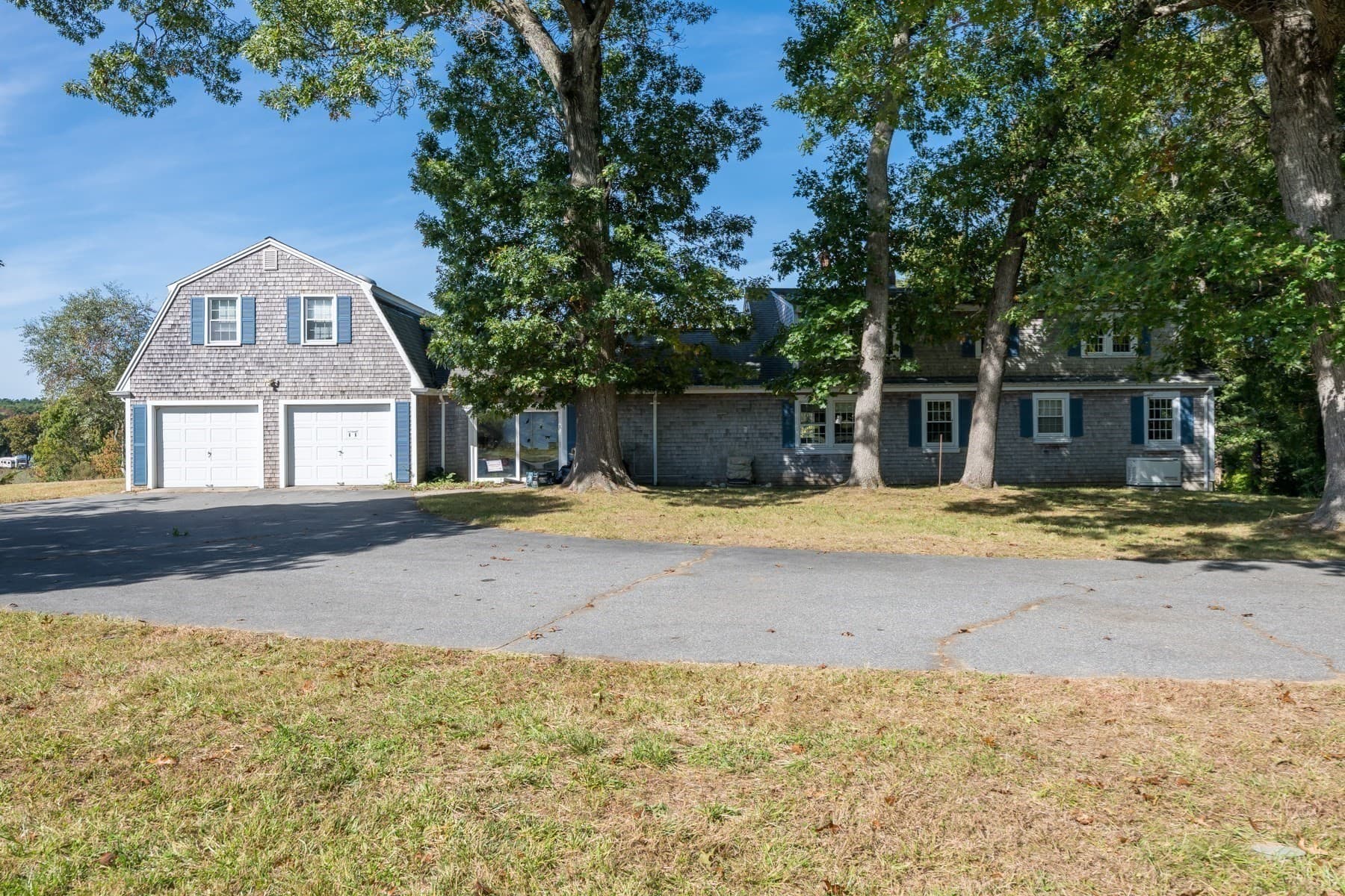 Single Family Residence at 28 Lake St, Acushnet MA 02743, photo 2 of 41