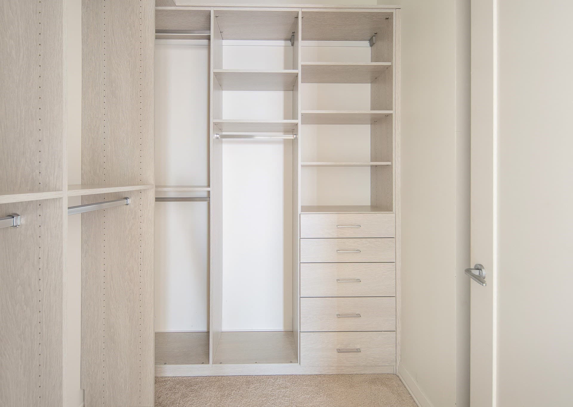 Condominium at 1 Franklin St # 5105, Boston MA 02110, photo 16 of 35