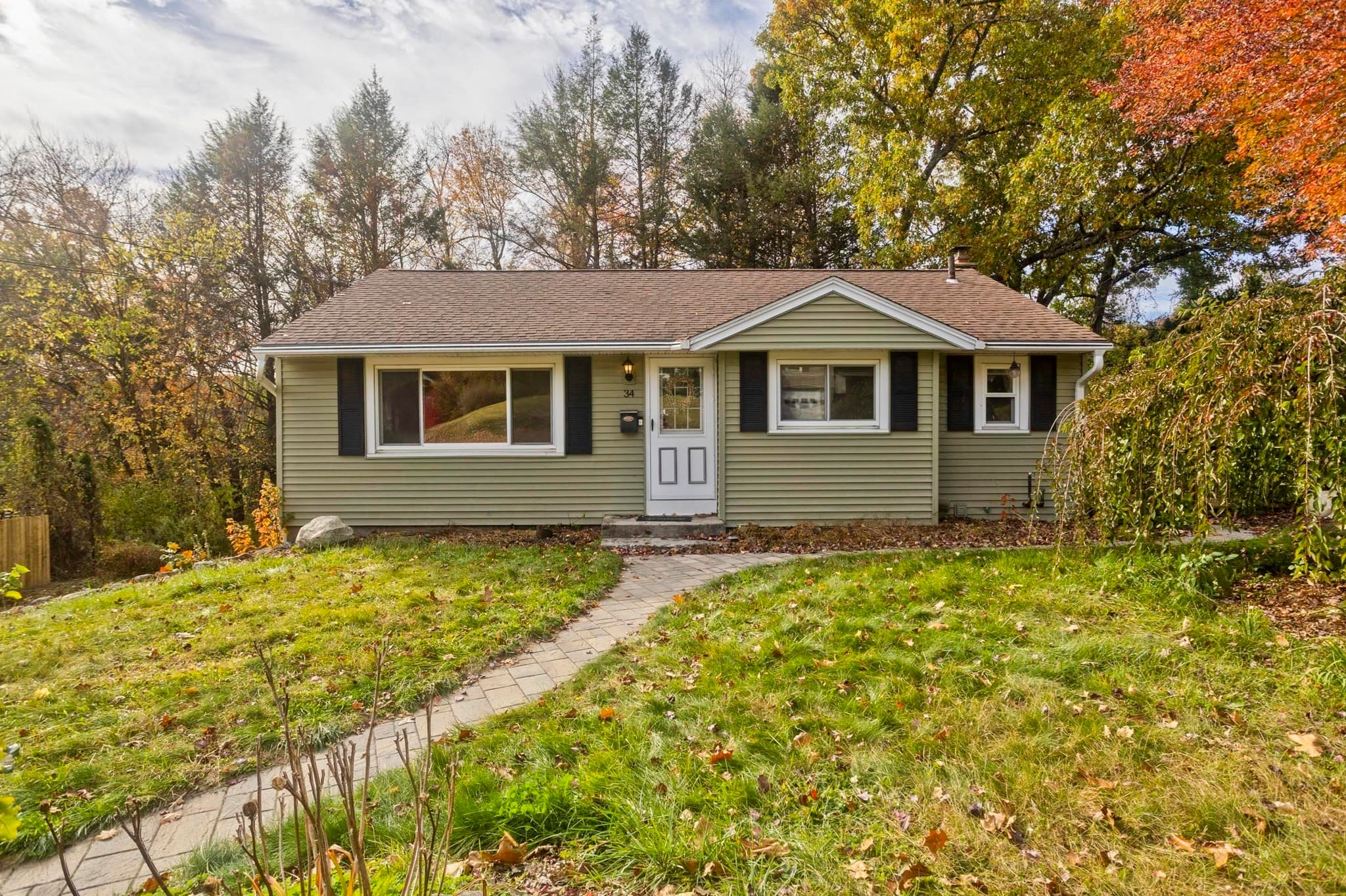34 Geraldine St, Palmer MA 01069