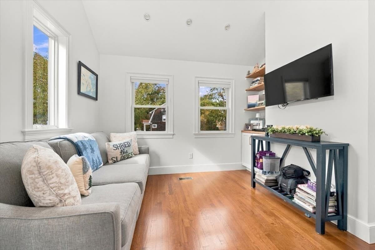 Single Family Residence at 14 Colby Road, Hingham MA 02043, photo 9 of 29