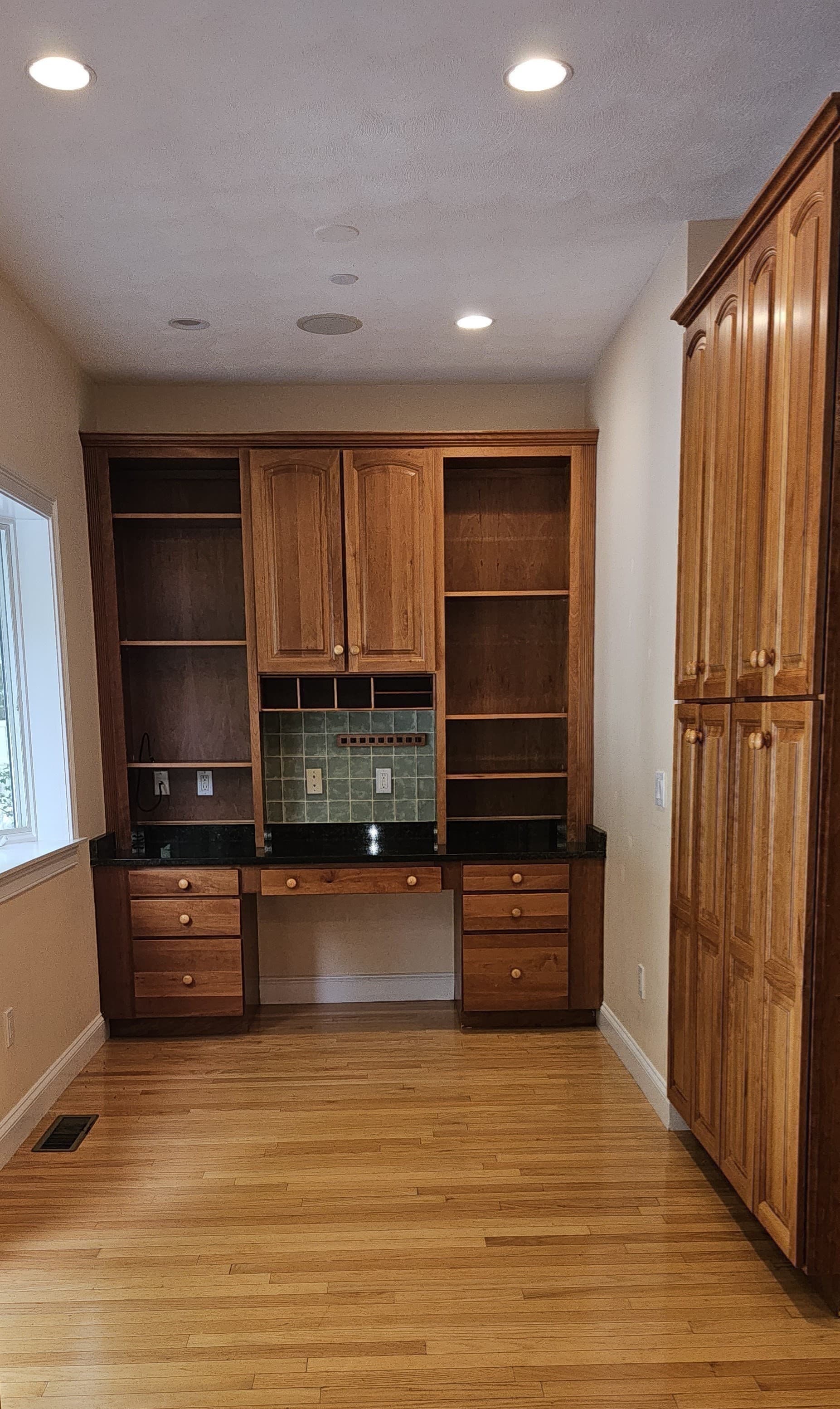 Condominium at 14 Dansereau Place # 14, Middleton MA 01949, photo 12 of 28