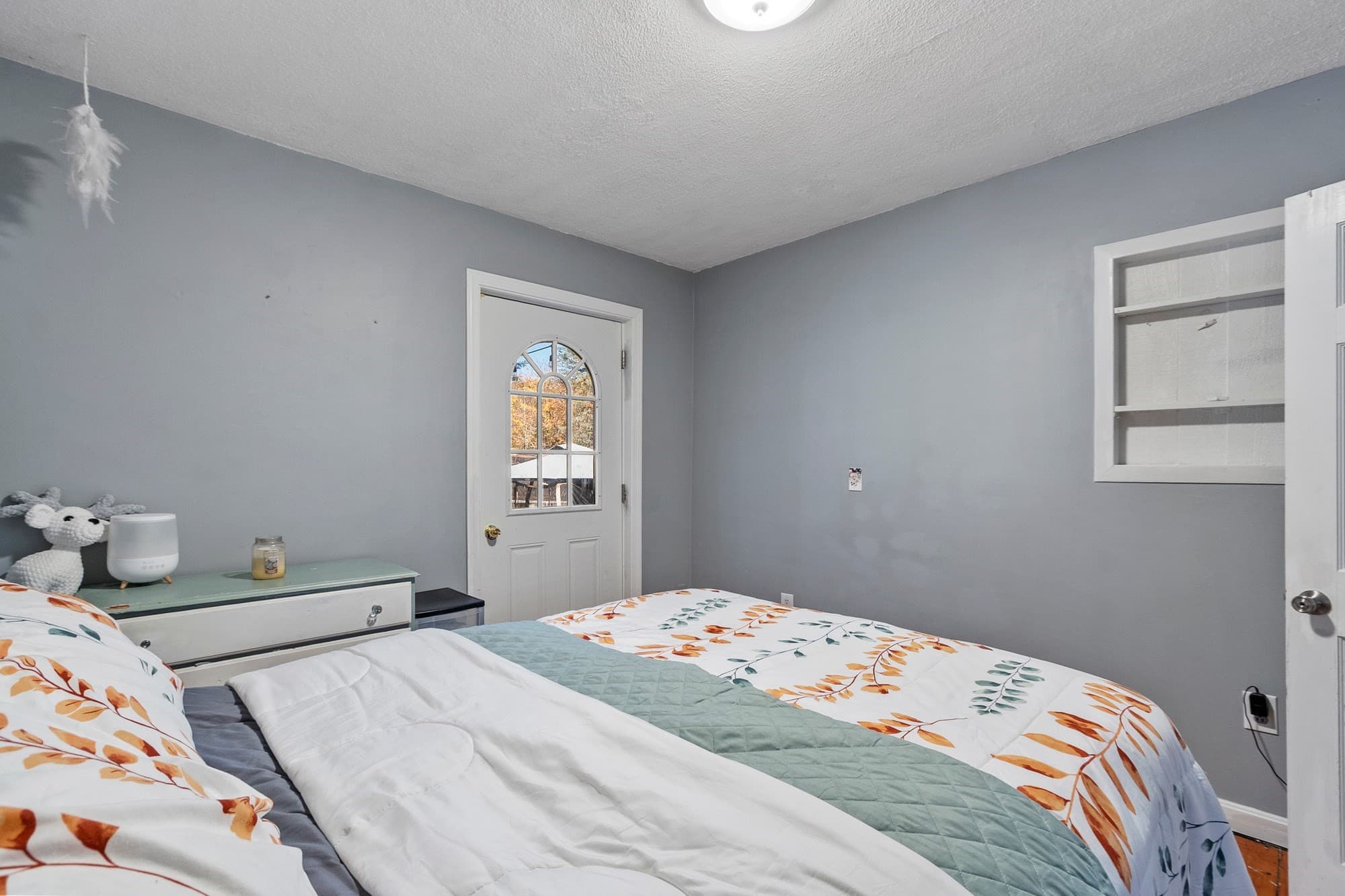 Single Family Residence at 80 Lennon St, Gardner MA 01440, photo 22 of 41