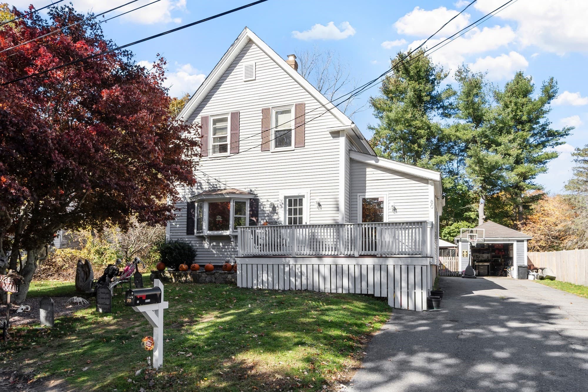 80 Lennon St, Gardner MA 01440