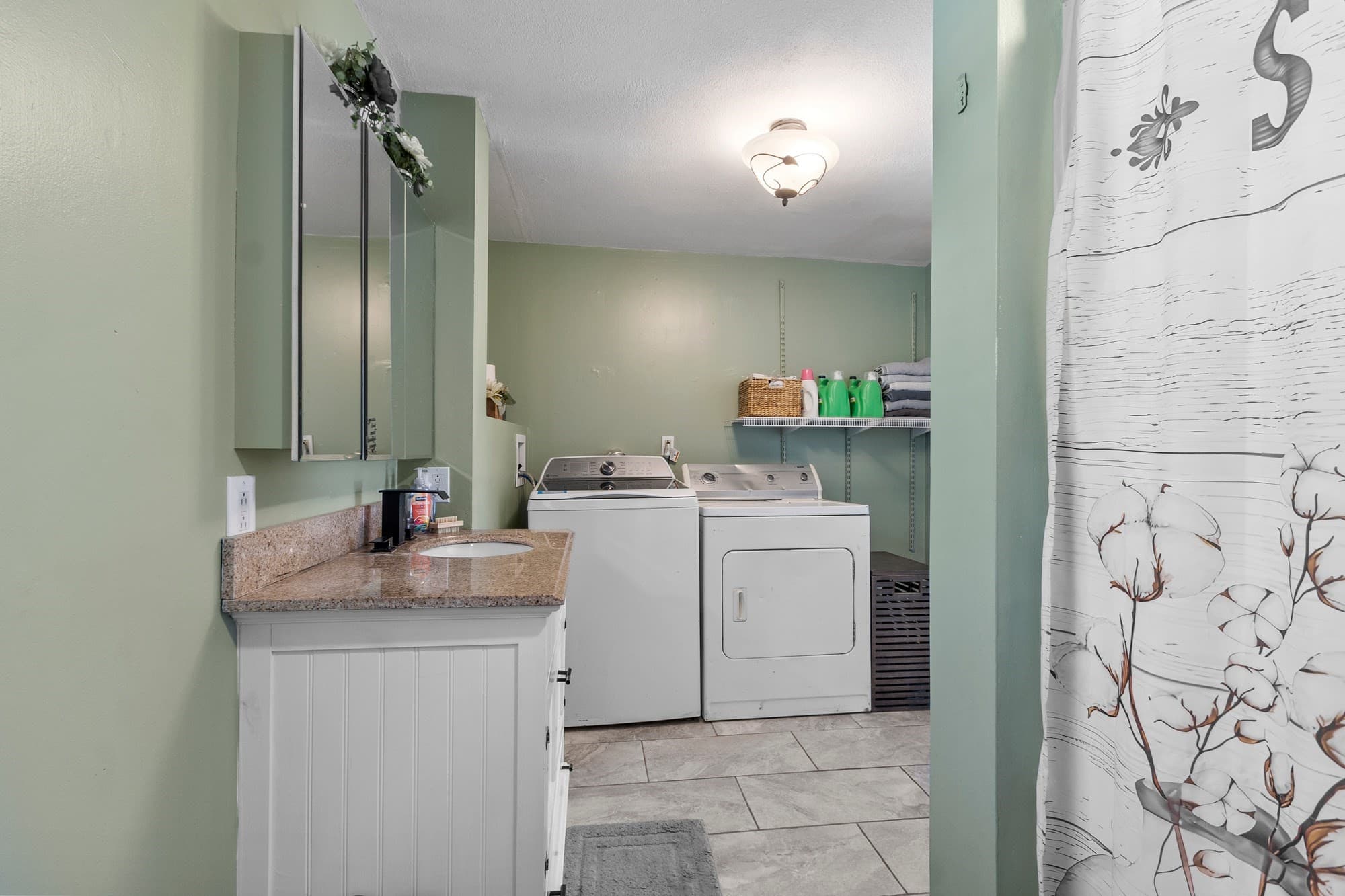 Single Family Residence at 80 Lennon St, Gardner MA 01440, photo 11 of 41