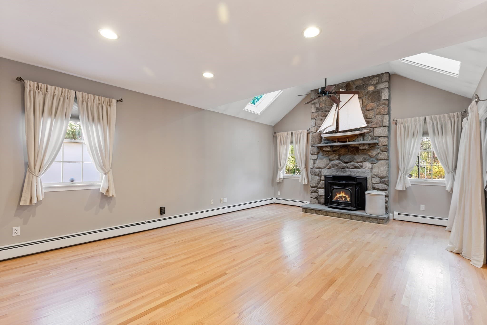 Single Family Residence at 46 Tara Ter, Bourne MA 02532, photo 11 of 42