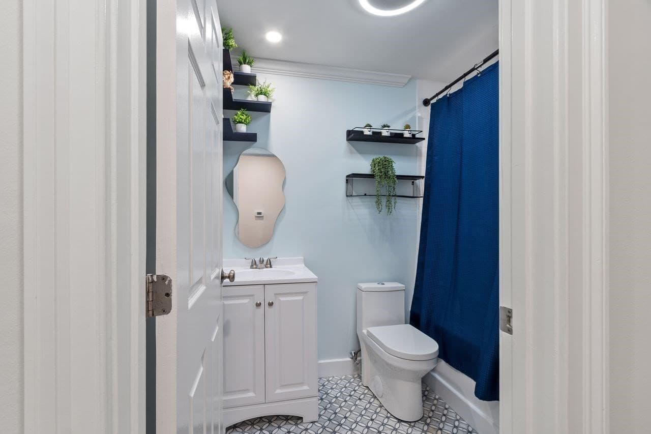 Condominium at 49 Lantern Ln # 8, Dracut MA 01826, photo 24 of 36