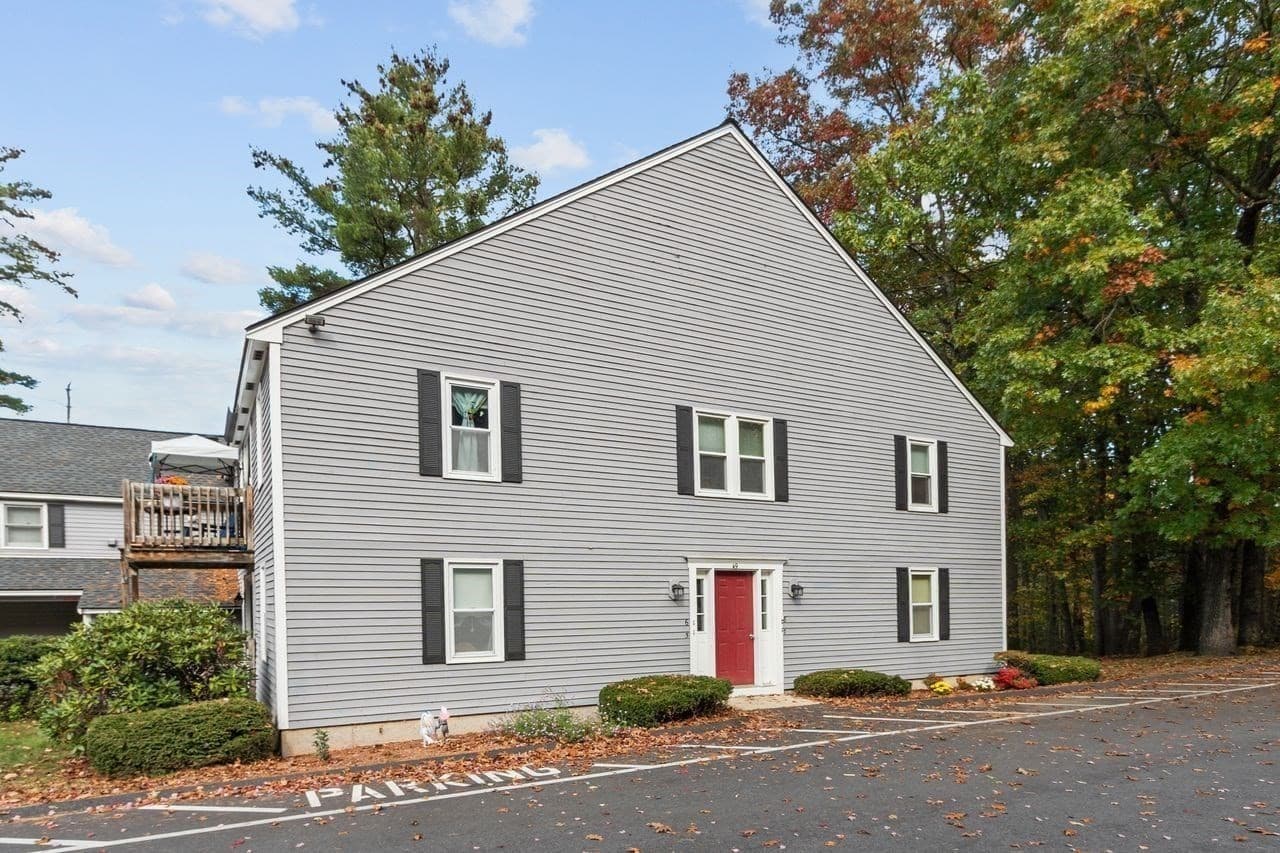 Condominium at 49 Lantern Ln # 8, Dracut MA 01826, photo 30 of 36