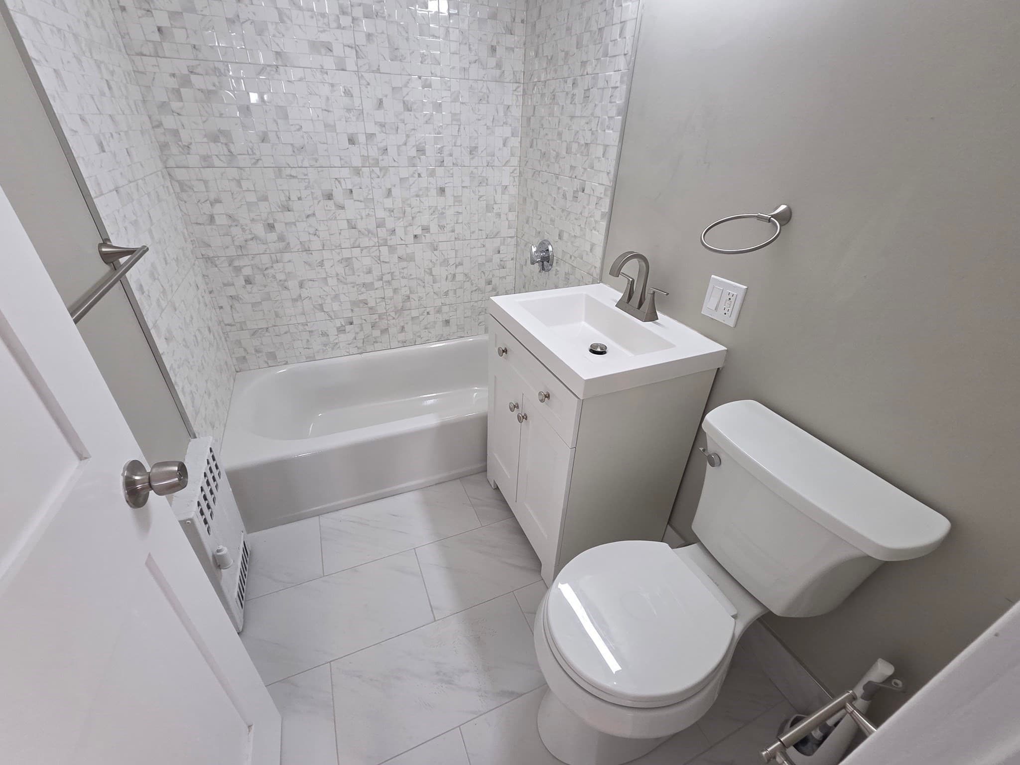 Condominium at 89 Mora St. # 3, Boston MA 02122, photo 10 of 17