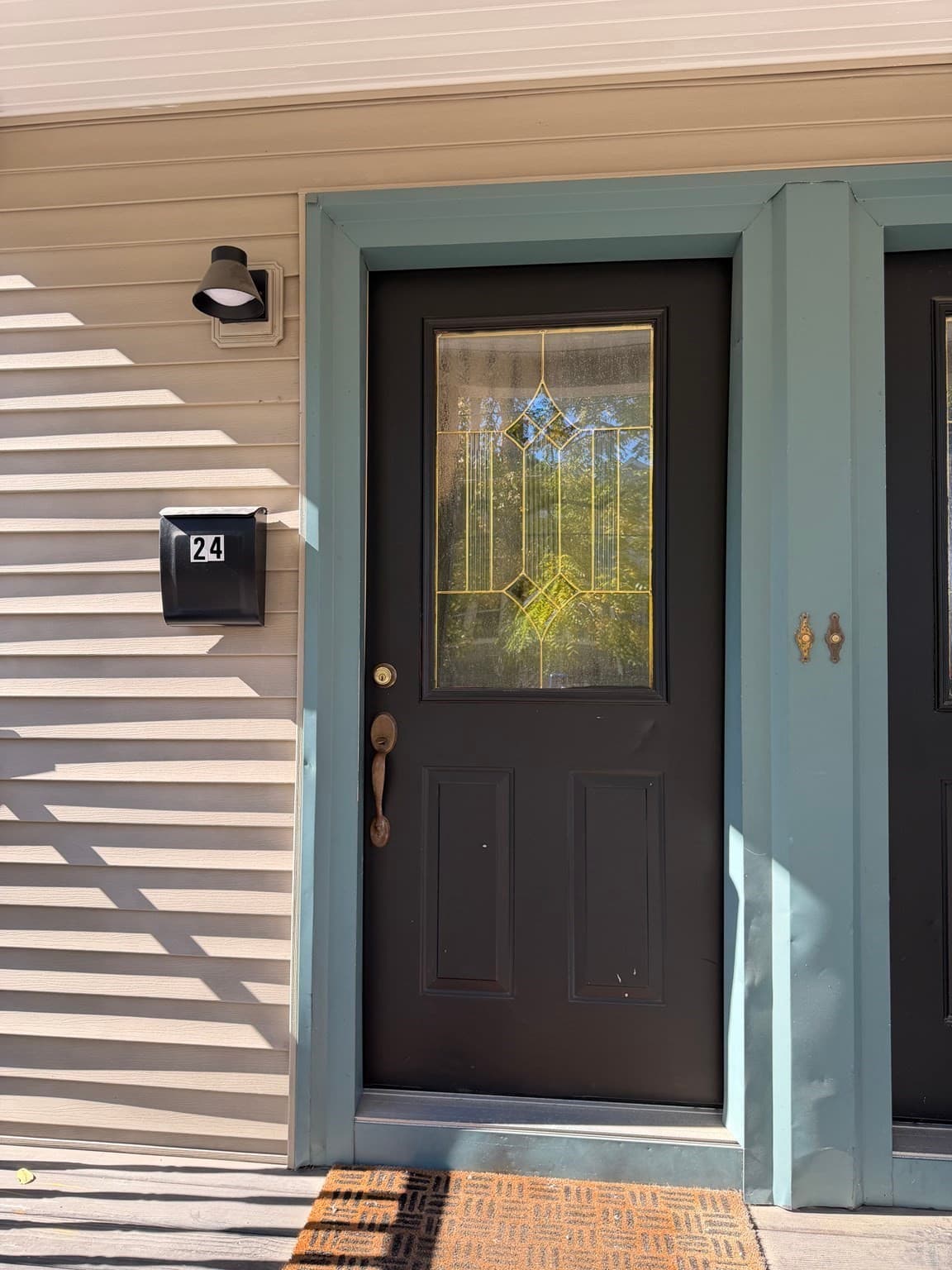 Apartment at 24 Orchard Ave # 1, Waltham MA 02452, photo 2 of 17