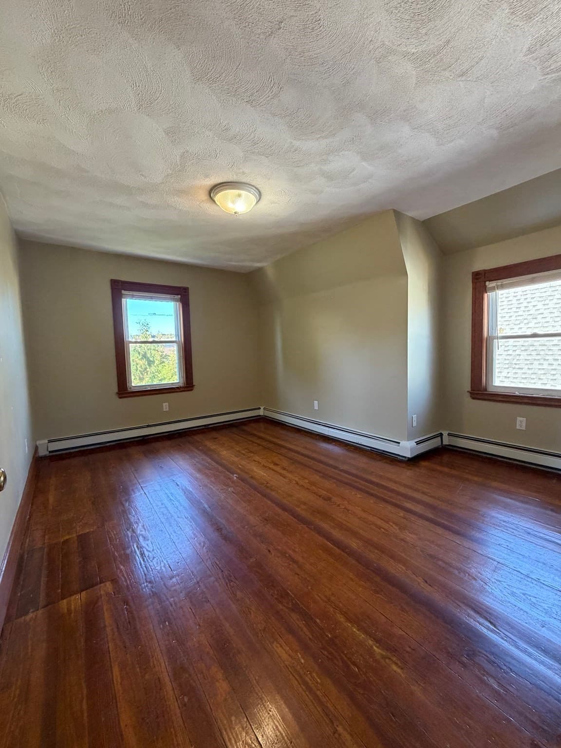 Apartment at 24 Orchard Ave # 1, Waltham MA 02452, photo 10 of 17
