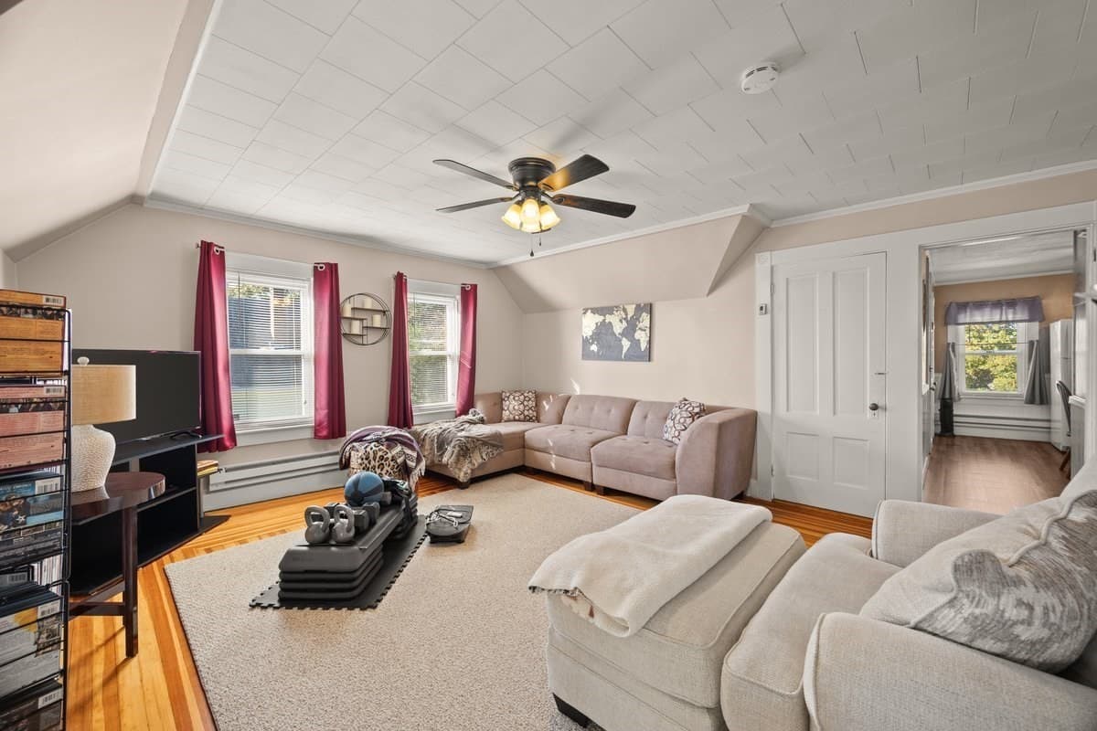 3 Family at 427 Somerset Ave, Taunton MA 02780, photo 35 of 42