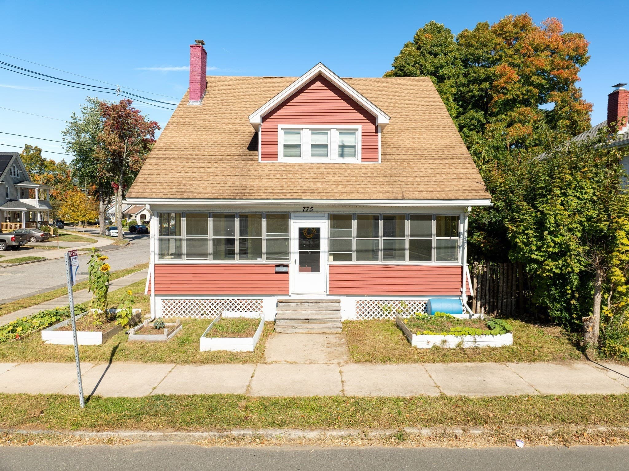 775 White St, Springfield MA 01108