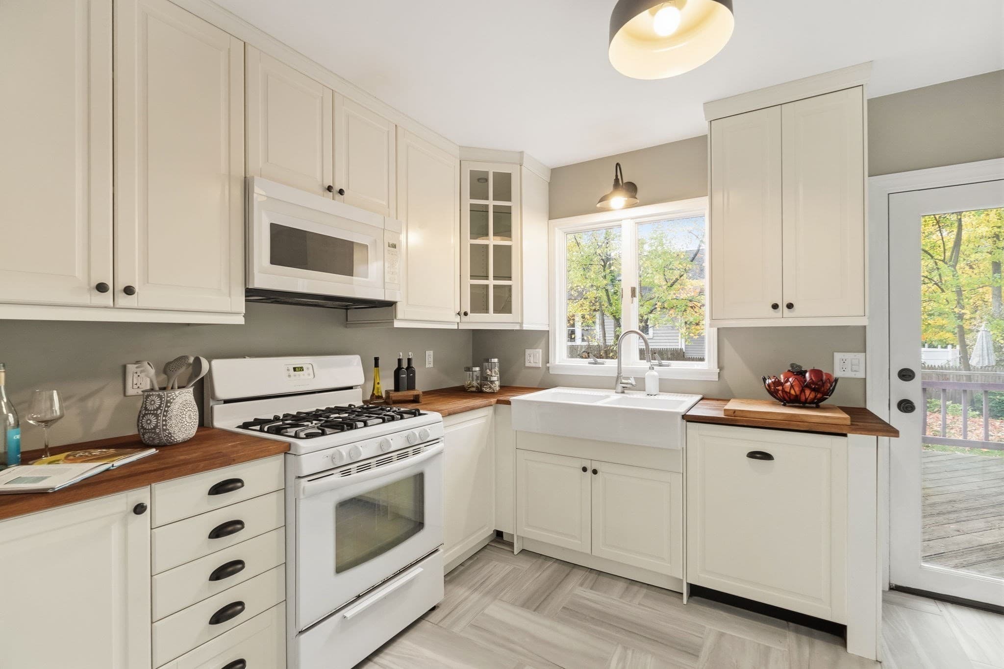 Single Family Residence at 54 Barrows Street, Dedham MA 02026, photo 15 of 33