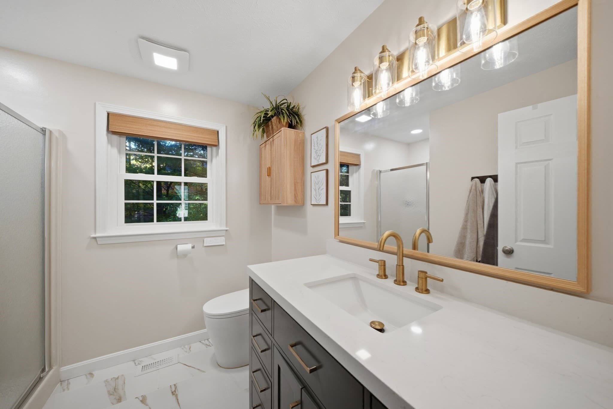 Single Family Residence at 88 Stonegate Rd # 88, Chelmsford MA 01824, photo 13 of 17