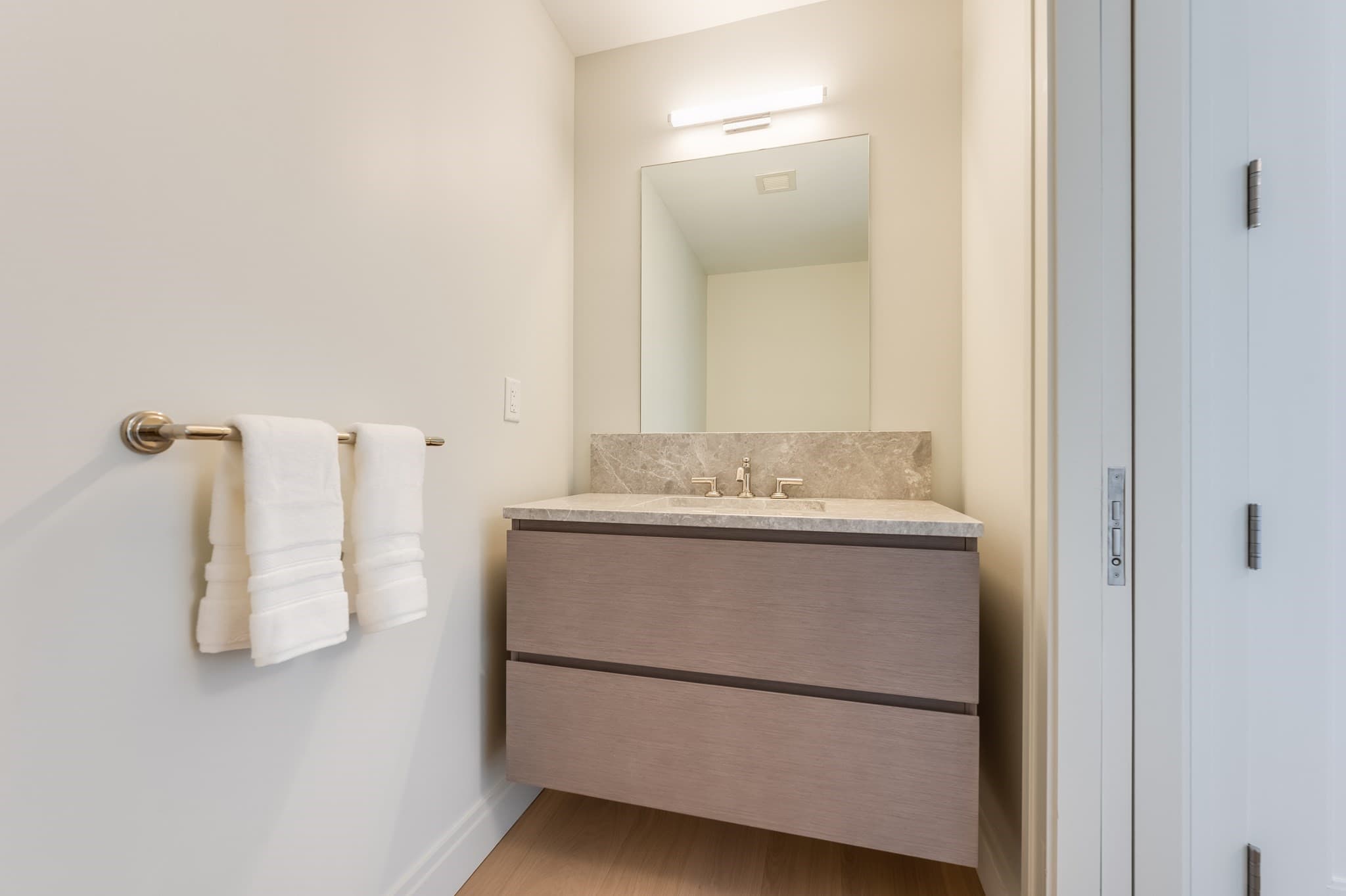 Condominium at 135 Seaport Blvd, Boston MA 02210, photo 17 of 36