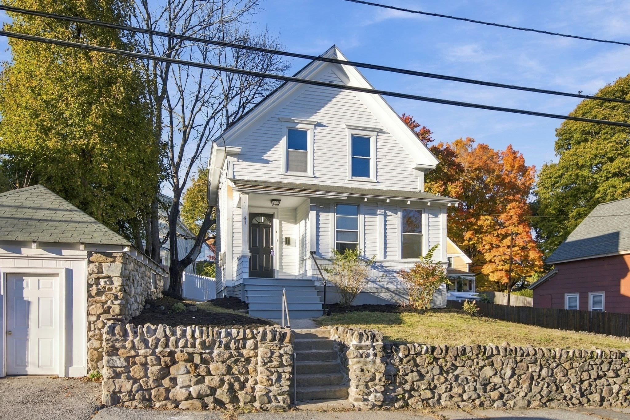 41 Arnold St, Methuen MA 01844