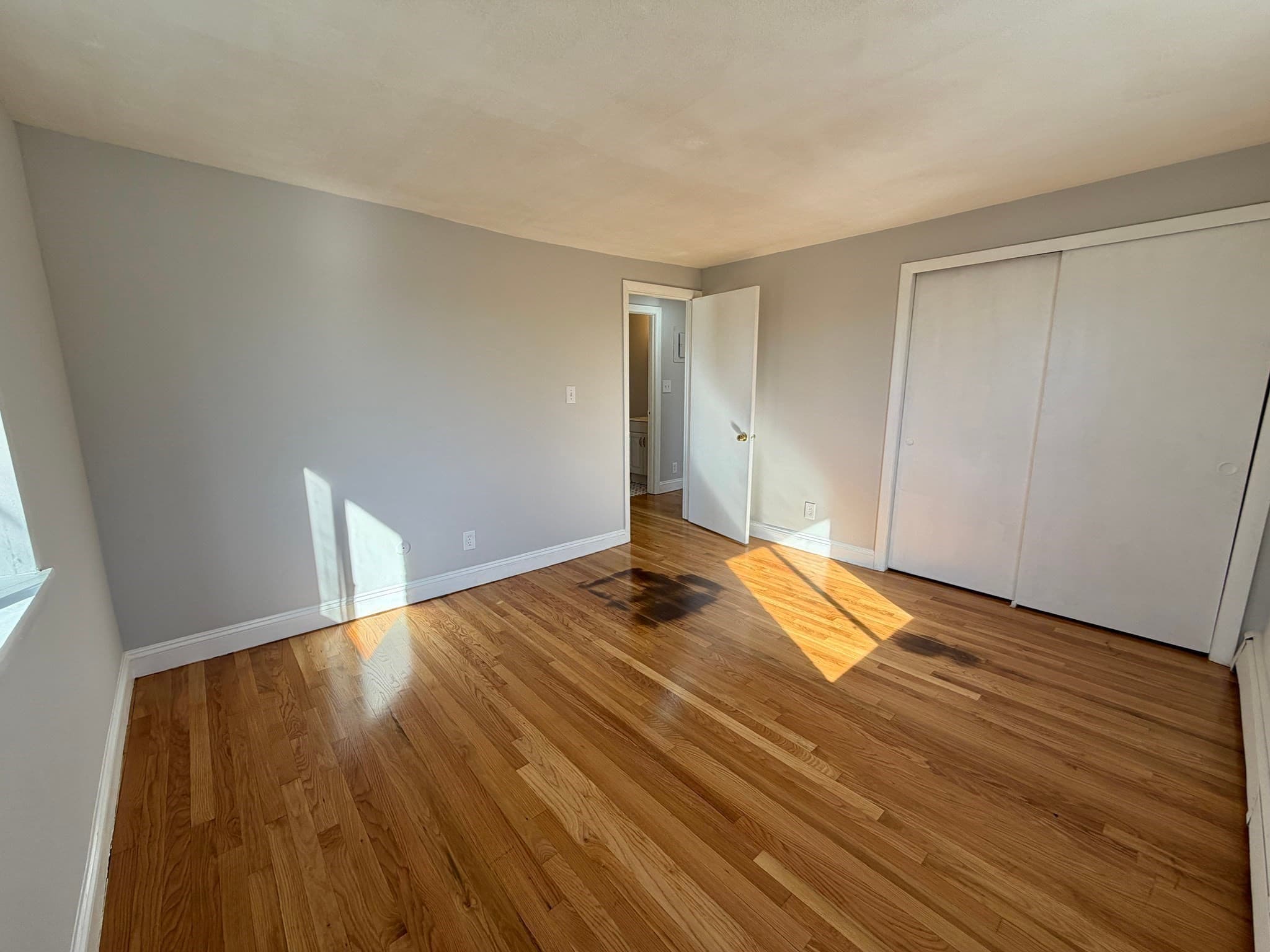 Condominium at 7 Tyler St # 8, Everett MA 02149, photo 5 of 10