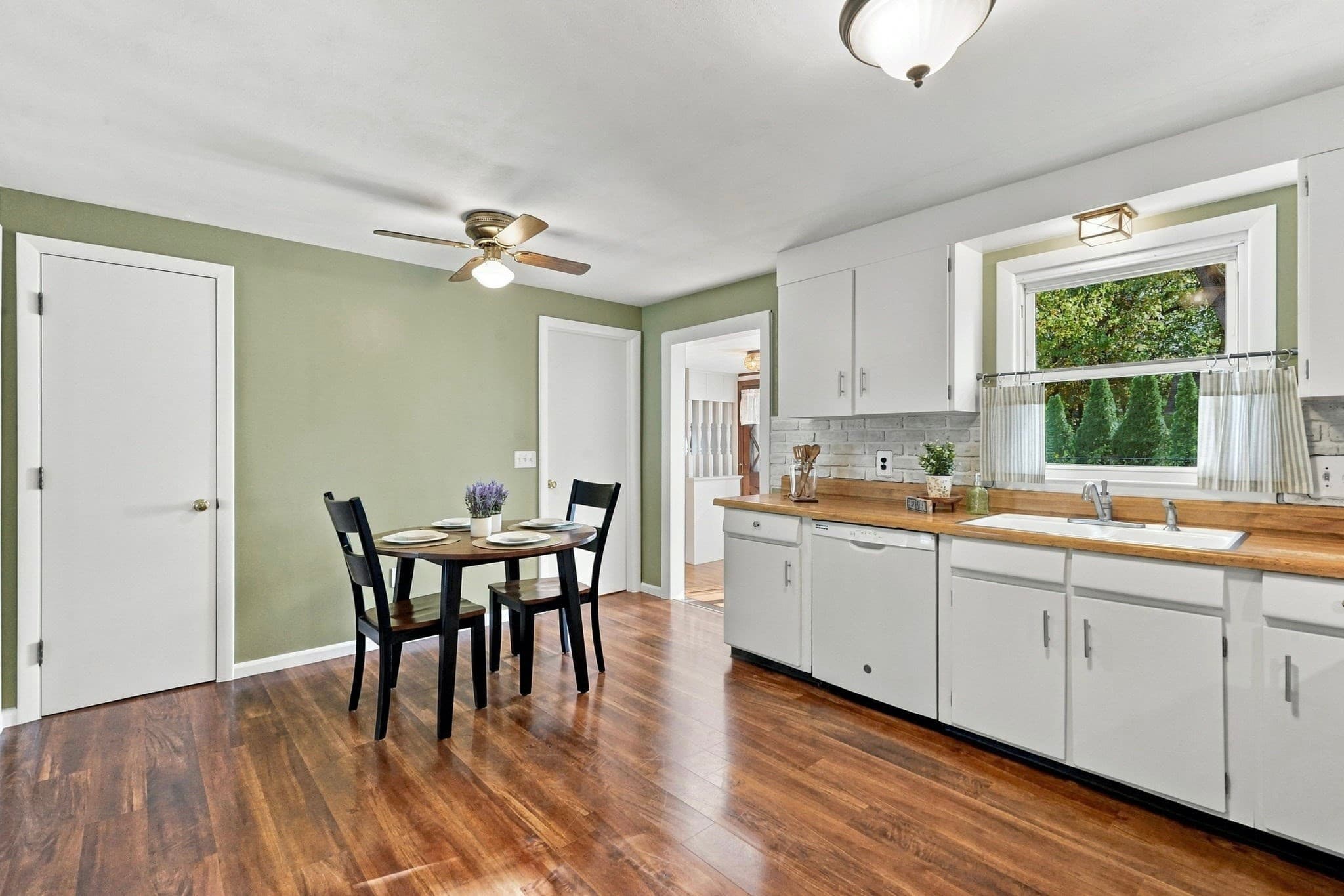 Single Family Residence at 86 Herrman Street, West Springfield MA 01089, photo 11 of 37