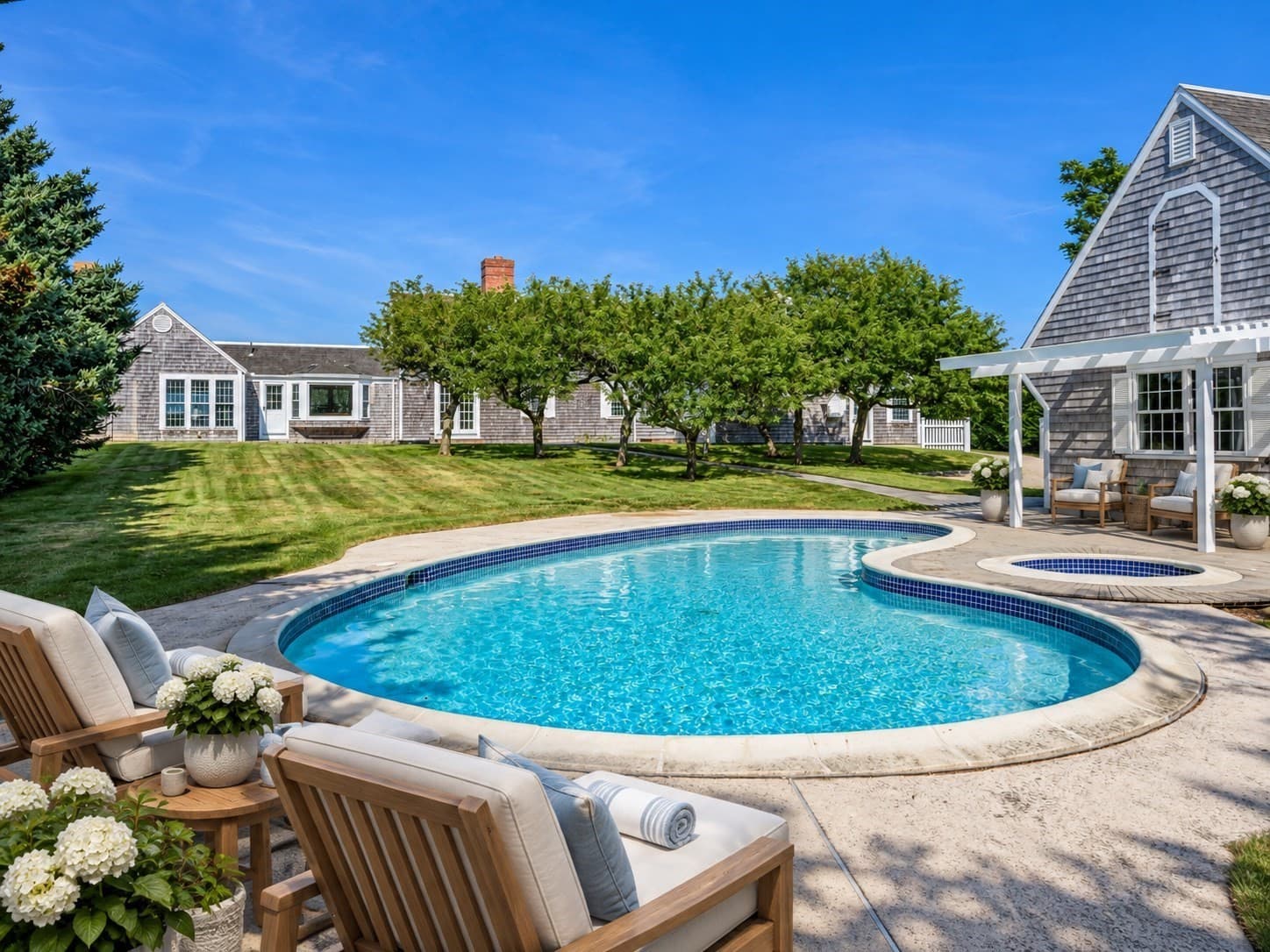 Single Family Residence at 153 Shore Rd, Chatham MA 02633, photo 4 of 38