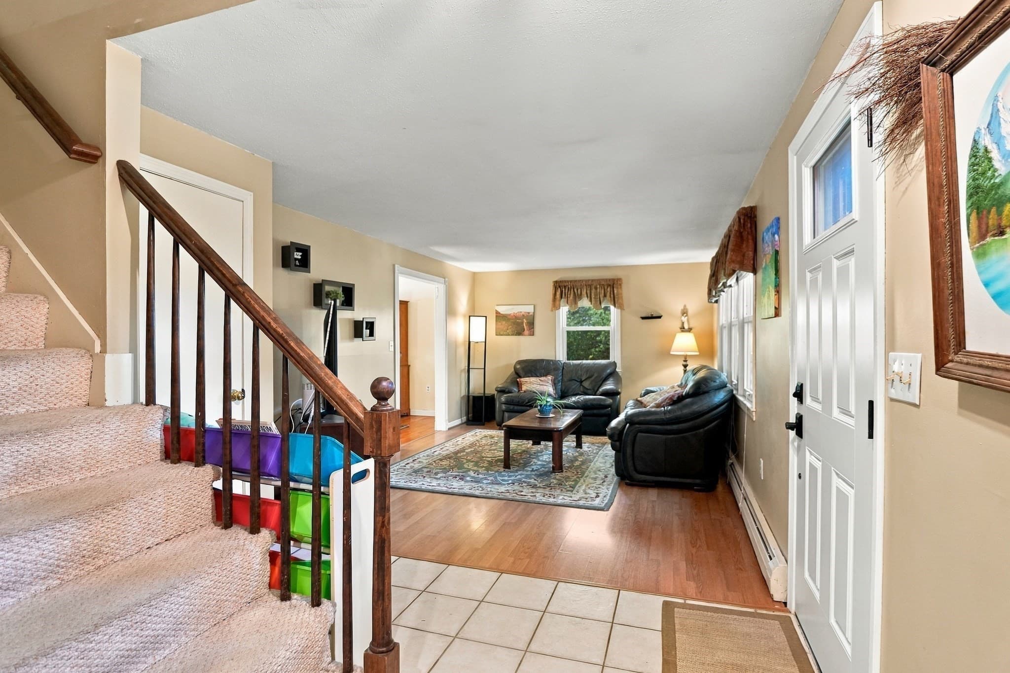 Single Family Residence at 5 Ragged Hill Rd, Milford MA 01757, photo 5 of 34