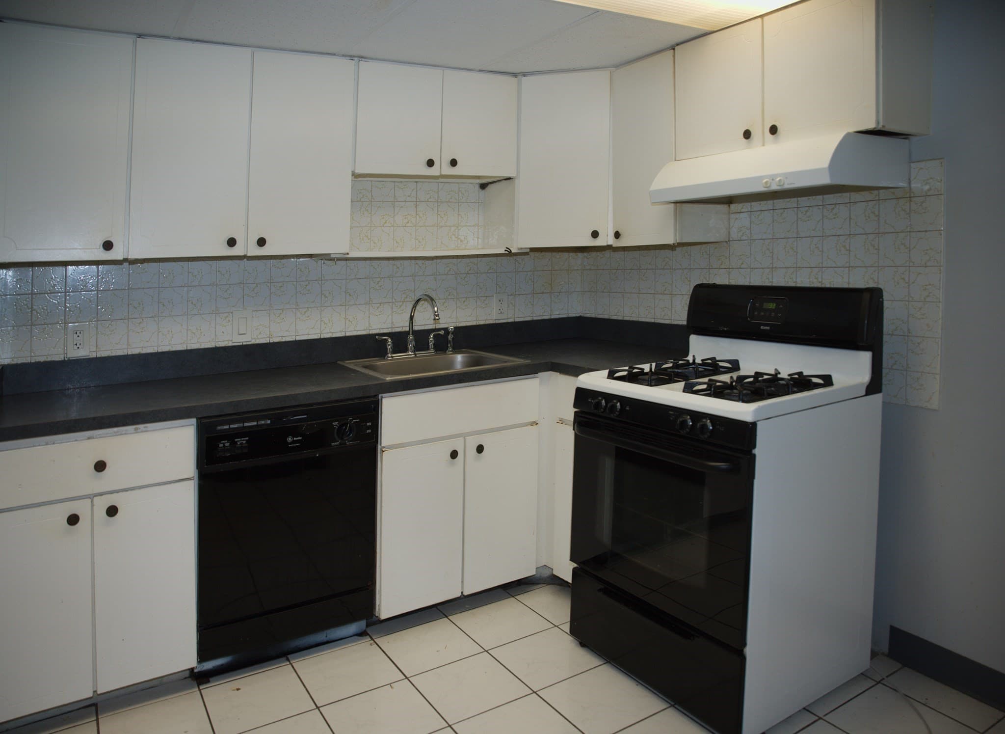 Condominium at 65 Mccormick Ter. # 4, Stoughton MA 02072, photo 6 of 16