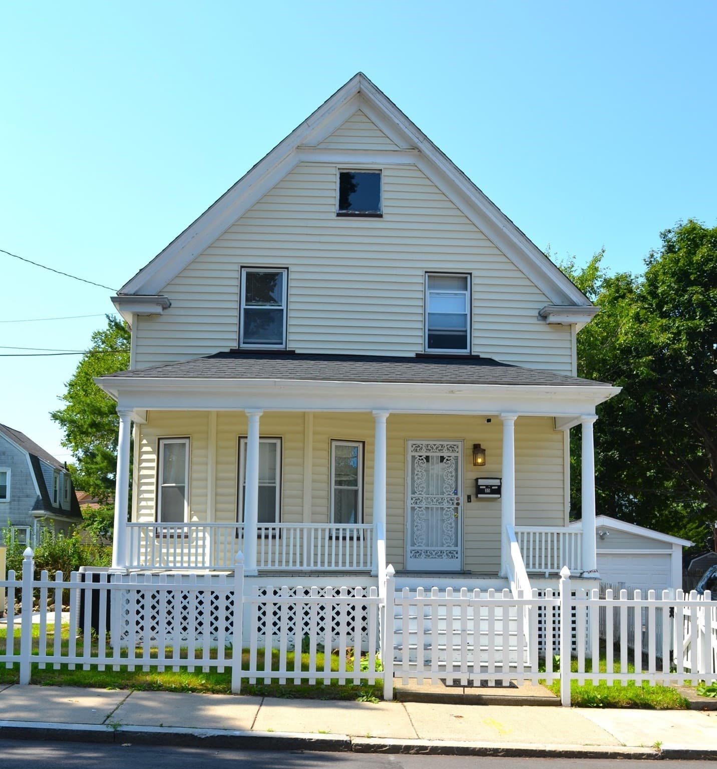 35 Ruskindale Rd, Boston MA 02136