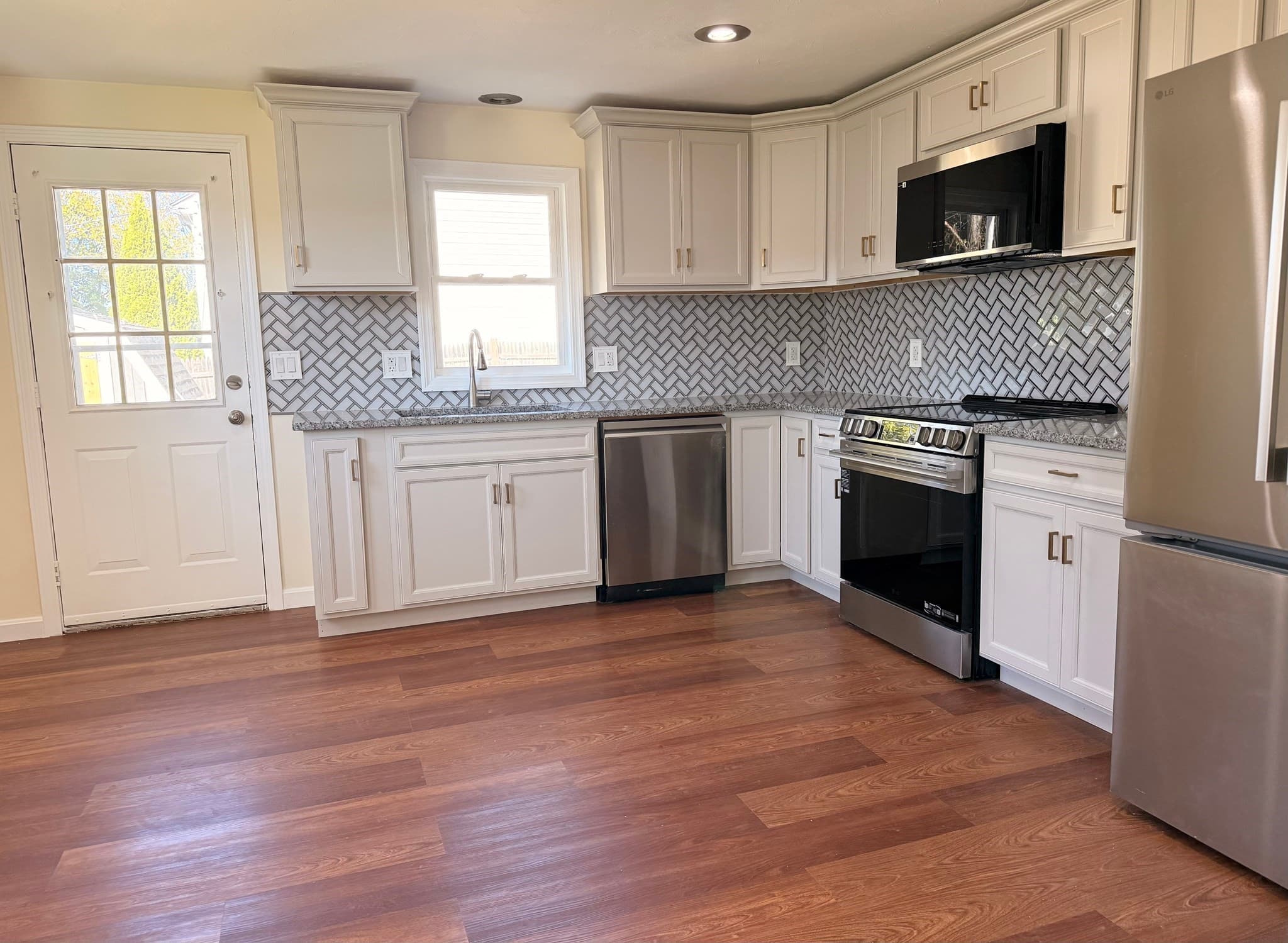 Single Family Residence at 90 George St, Brockton MA 02302, photo 6 of 19