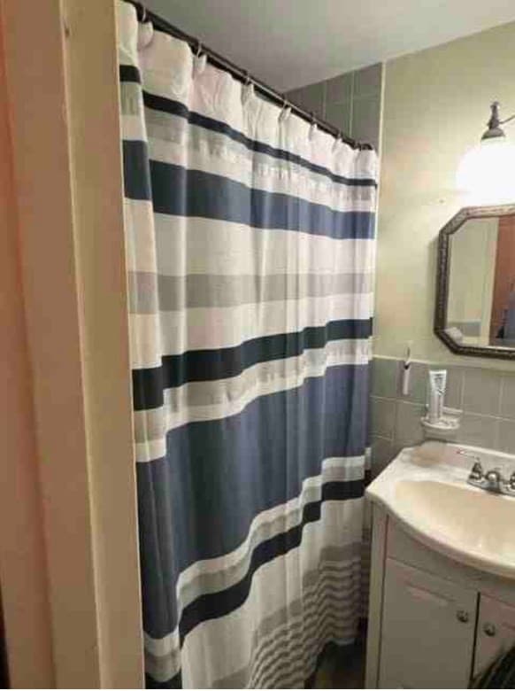 Condominium at 300 Lynn Shore Dr # 712, Lynn MA 01902, photo 6 of 11