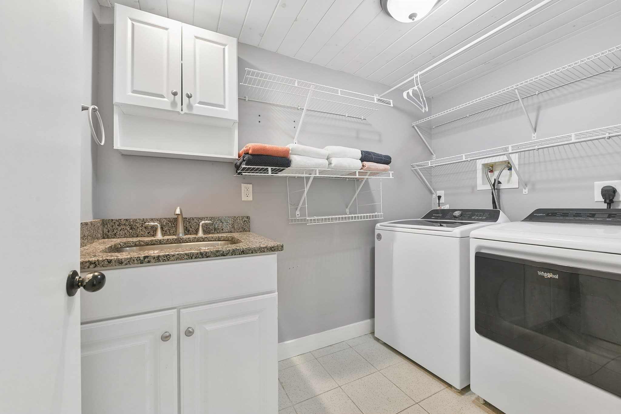 Single Family Residence at 195 Willow Ave, Haverhill MA 01835, photo 14 of 38
