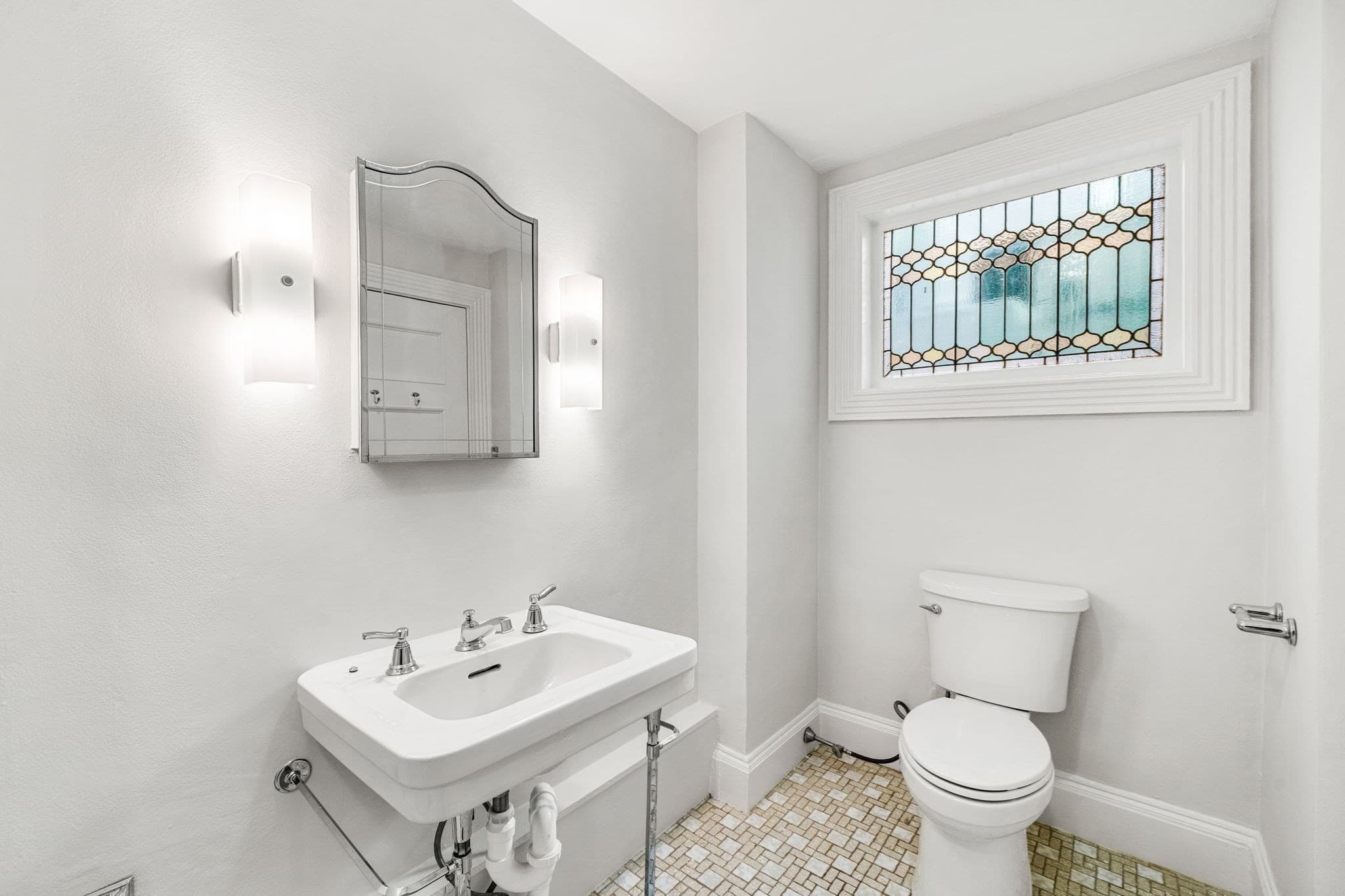 Condominium at 38 Elm St # 4, Worcester MA 01609, photo 13 of 41