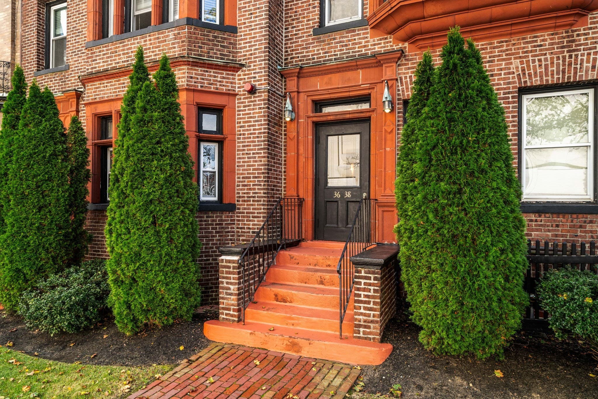 Condominium at 38 Elm St # 4, Worcester MA 01609, photo 5 of 41