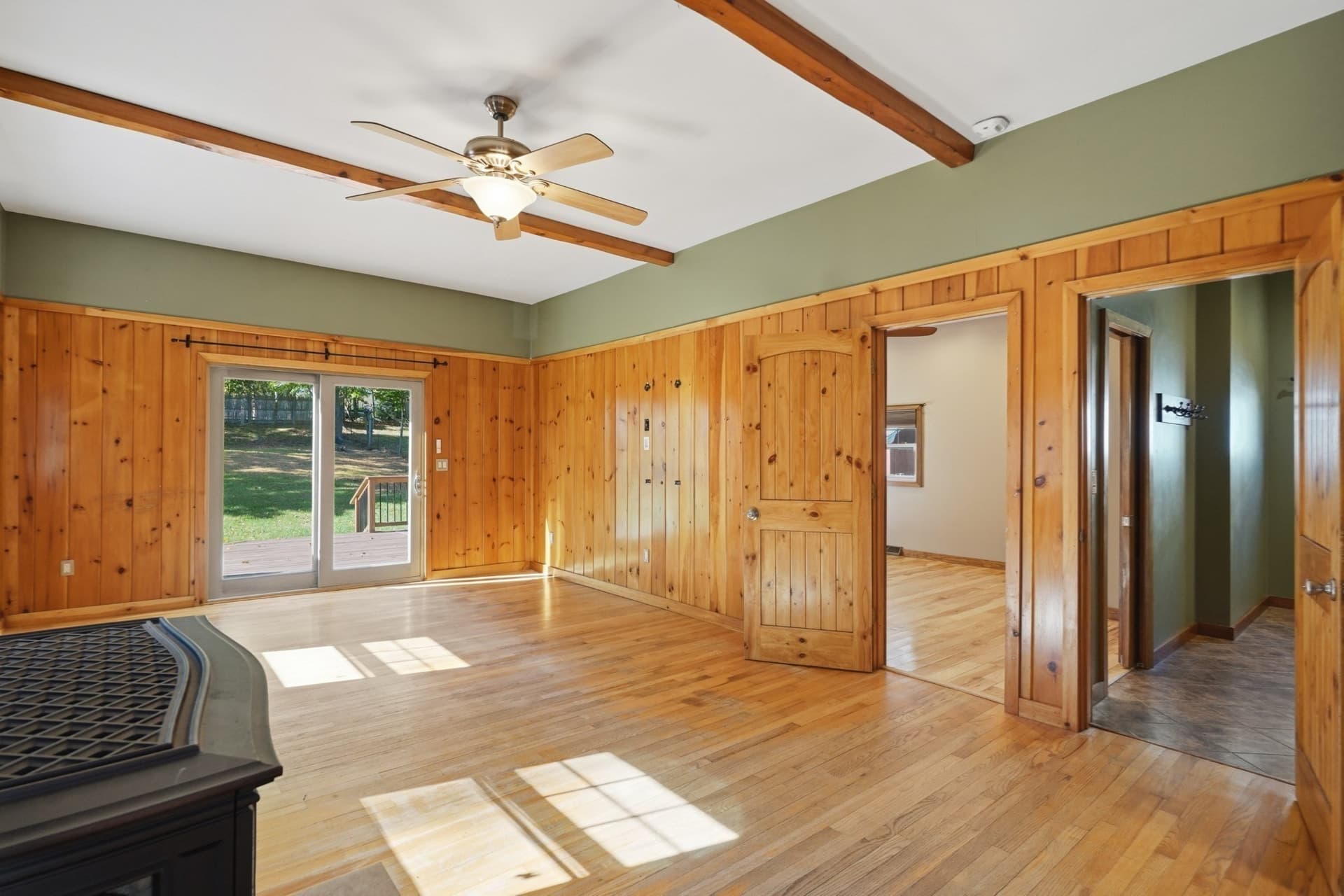 Single Family Residence at 75 Gardner Ave, Attleboro MA 02703, photo 5 of 30