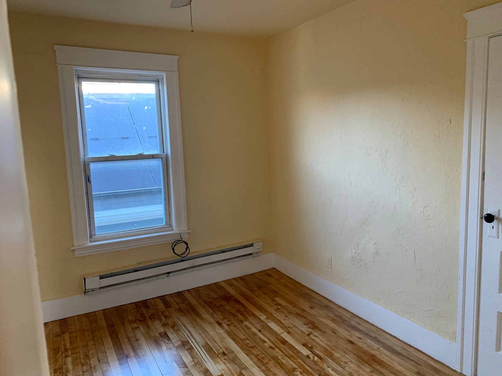 4 Family - 4 Units Up/Down at 130 Canterbury St, Worcester MA 01603, photo 9 of 40