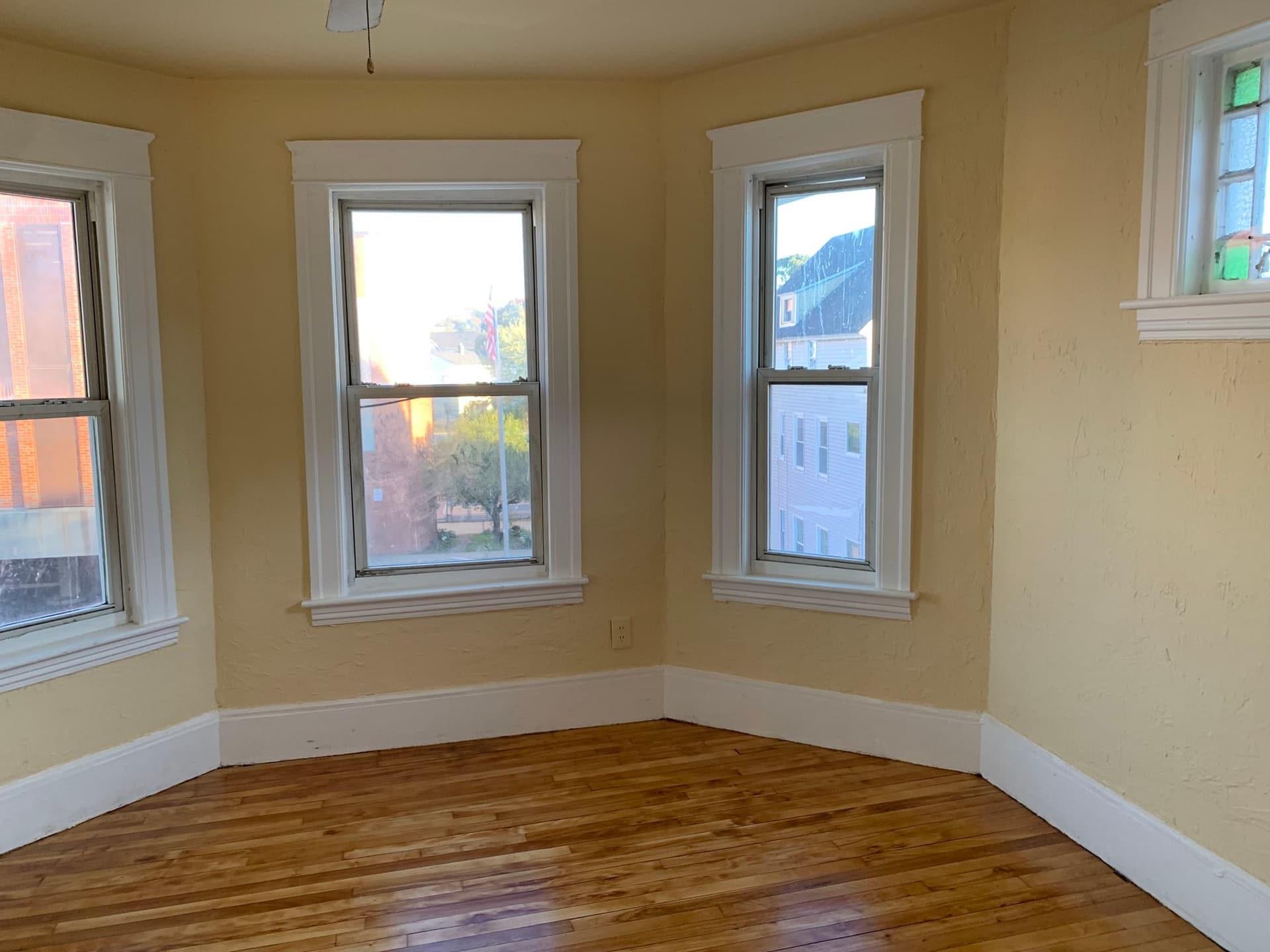 4 Family - 4 Units Up/Down at 130 Canterbury St, Worcester MA 01603, photo 10 of 40