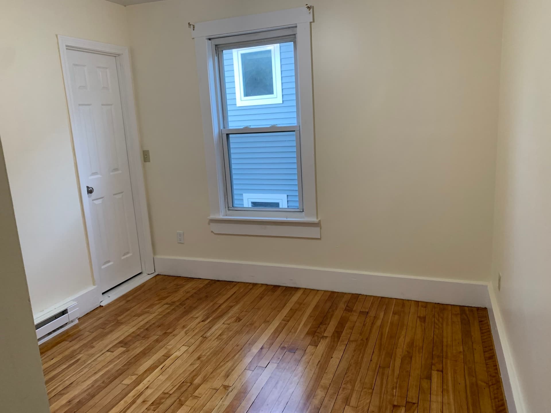 4 Family - 4 Units Up/Down at 130 Canterbury St, Worcester MA 01603, photo 15 of 40