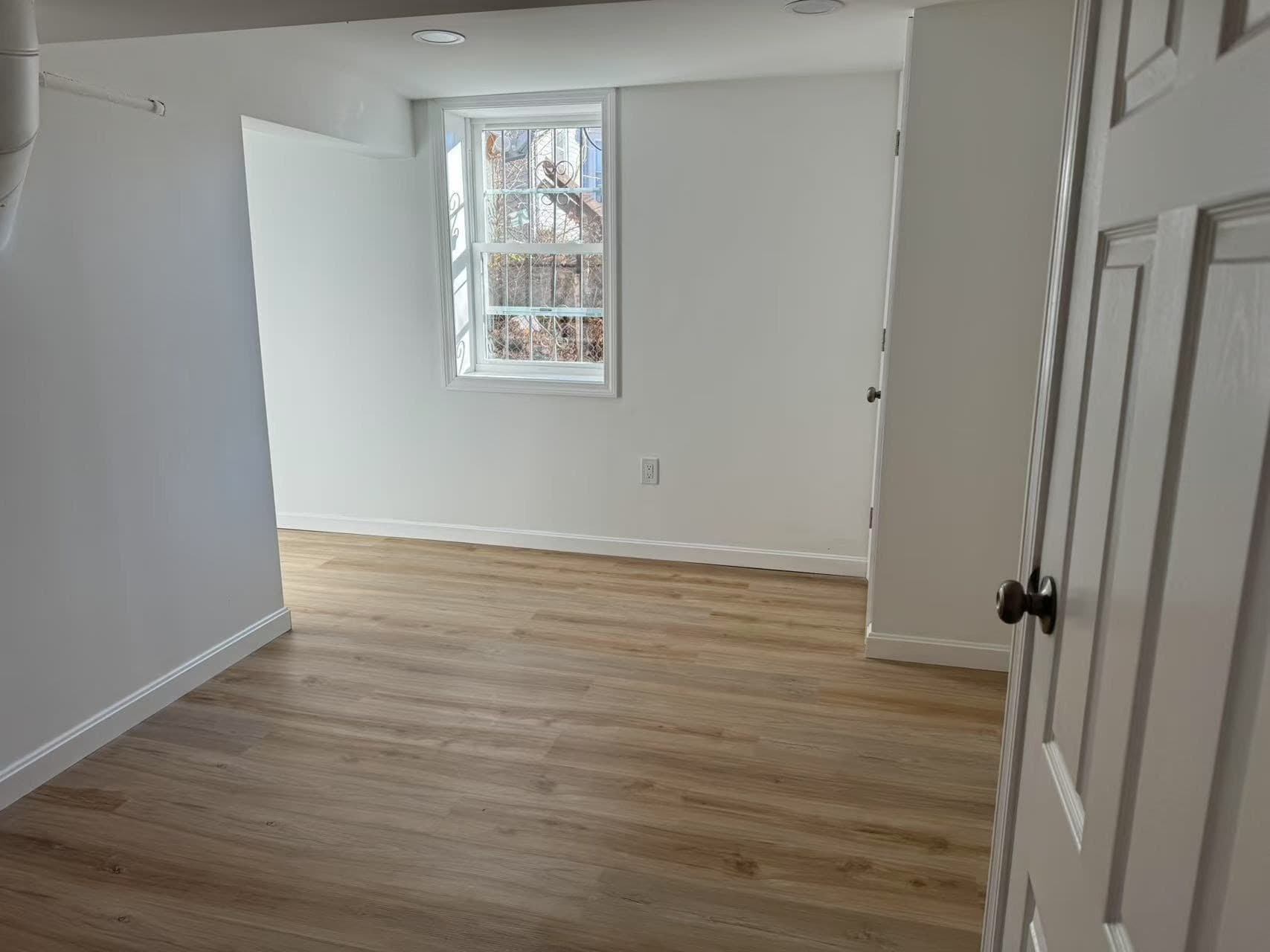 Attached (Townhouse/Rowhouse/Duplex) at 119 Whitfield St # 119, Boston MA 02124, photo 11 of 15