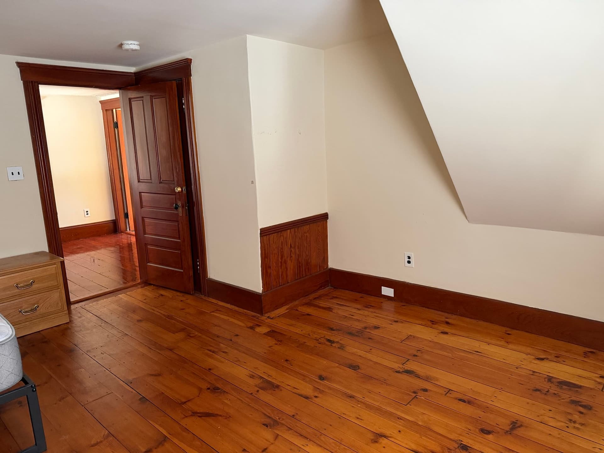 Single Family Residence at 9 Englewood Ave, Worcester MA 01603, photo 16 of 23