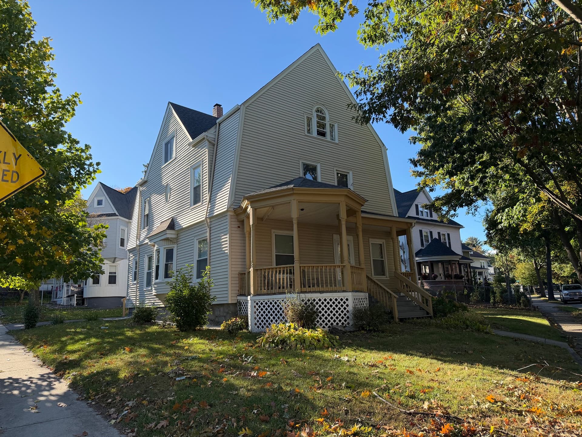 9 Englewood Ave, Worcester MA 01603