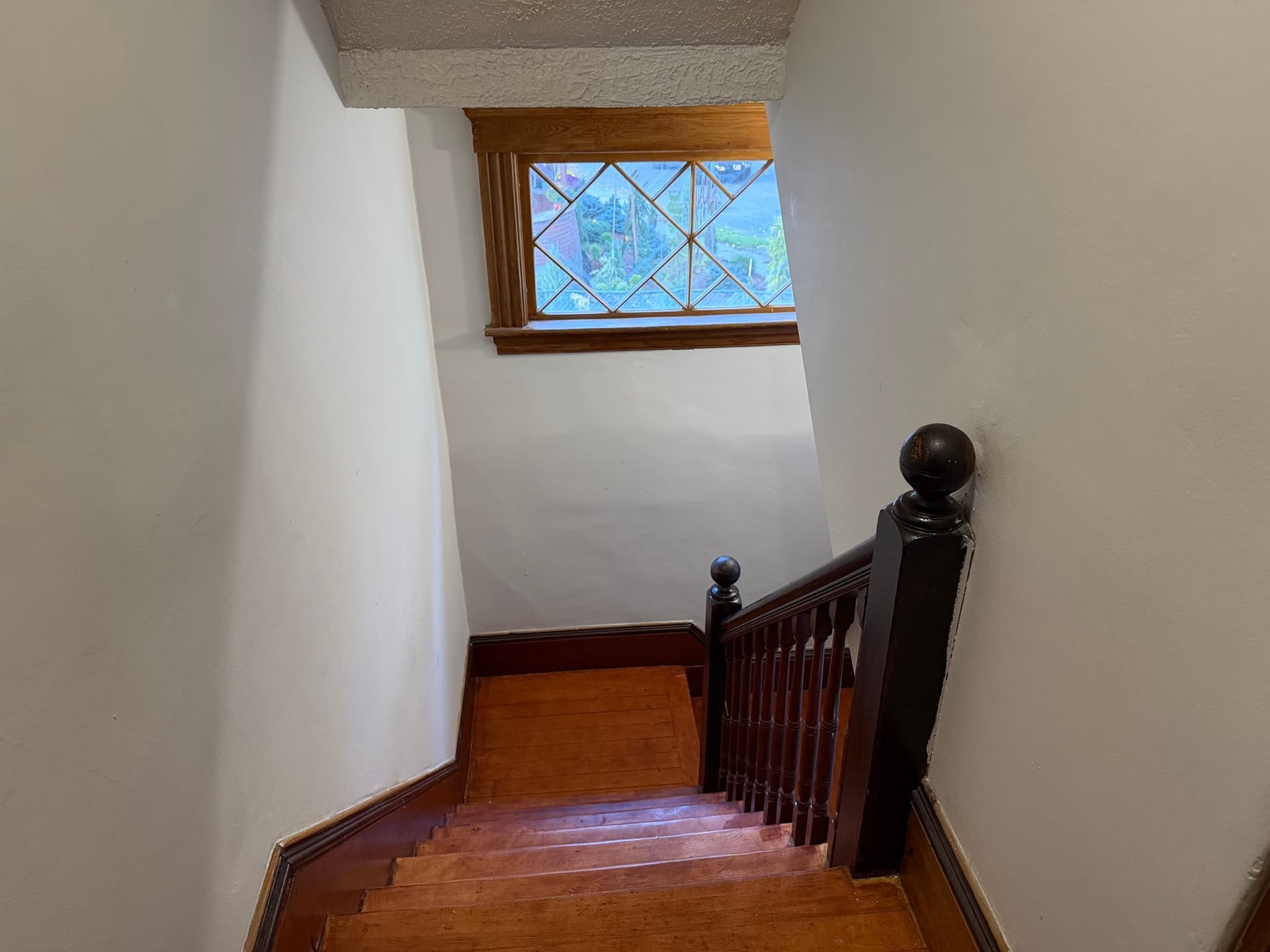 Single Family Residence at 9 Englewood Ave, Worcester MA 01603, photo 19 of 23