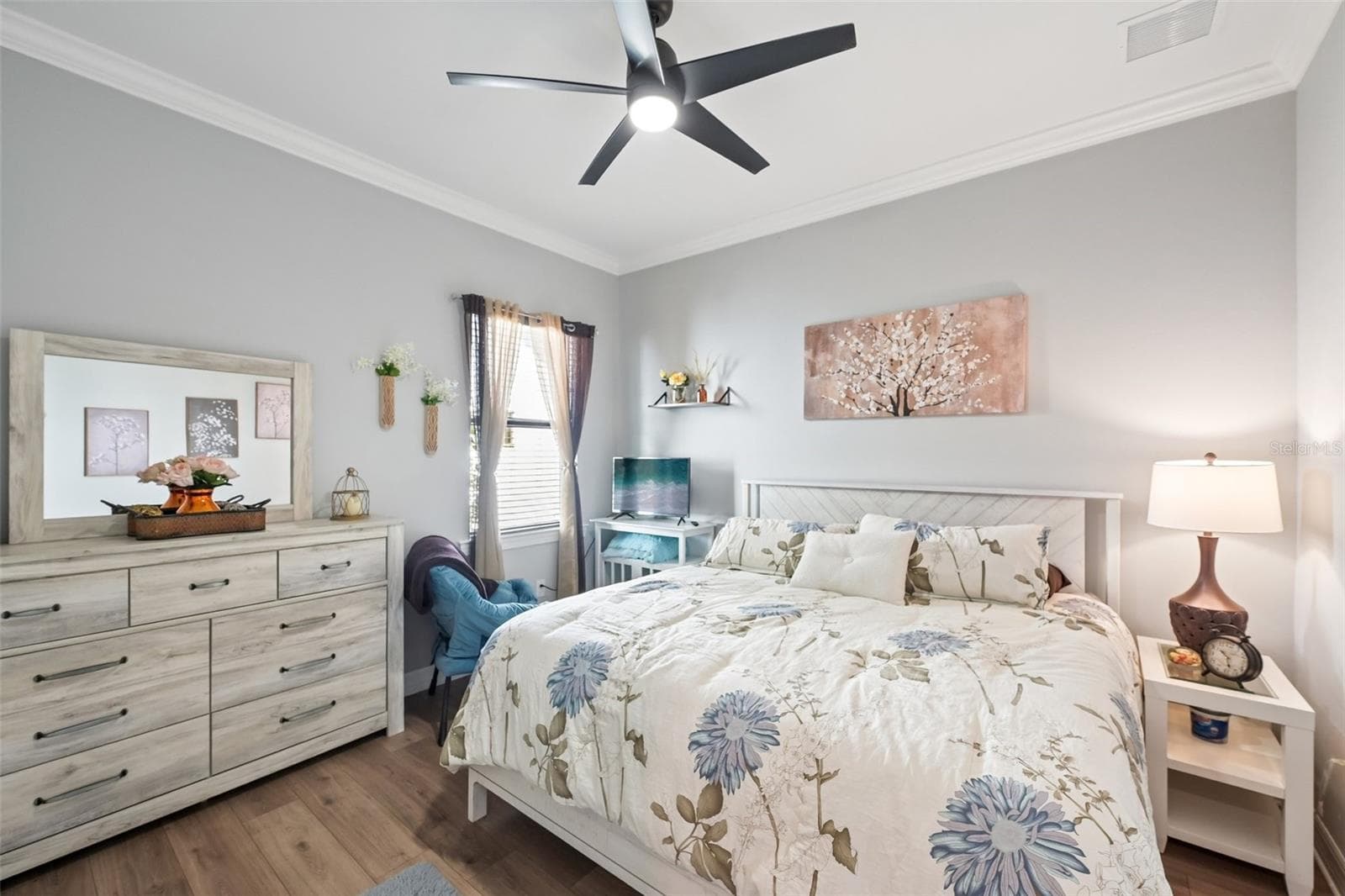 Single Family Residence at 13356 VERANDI ST, VENICE, photo 43 of 69