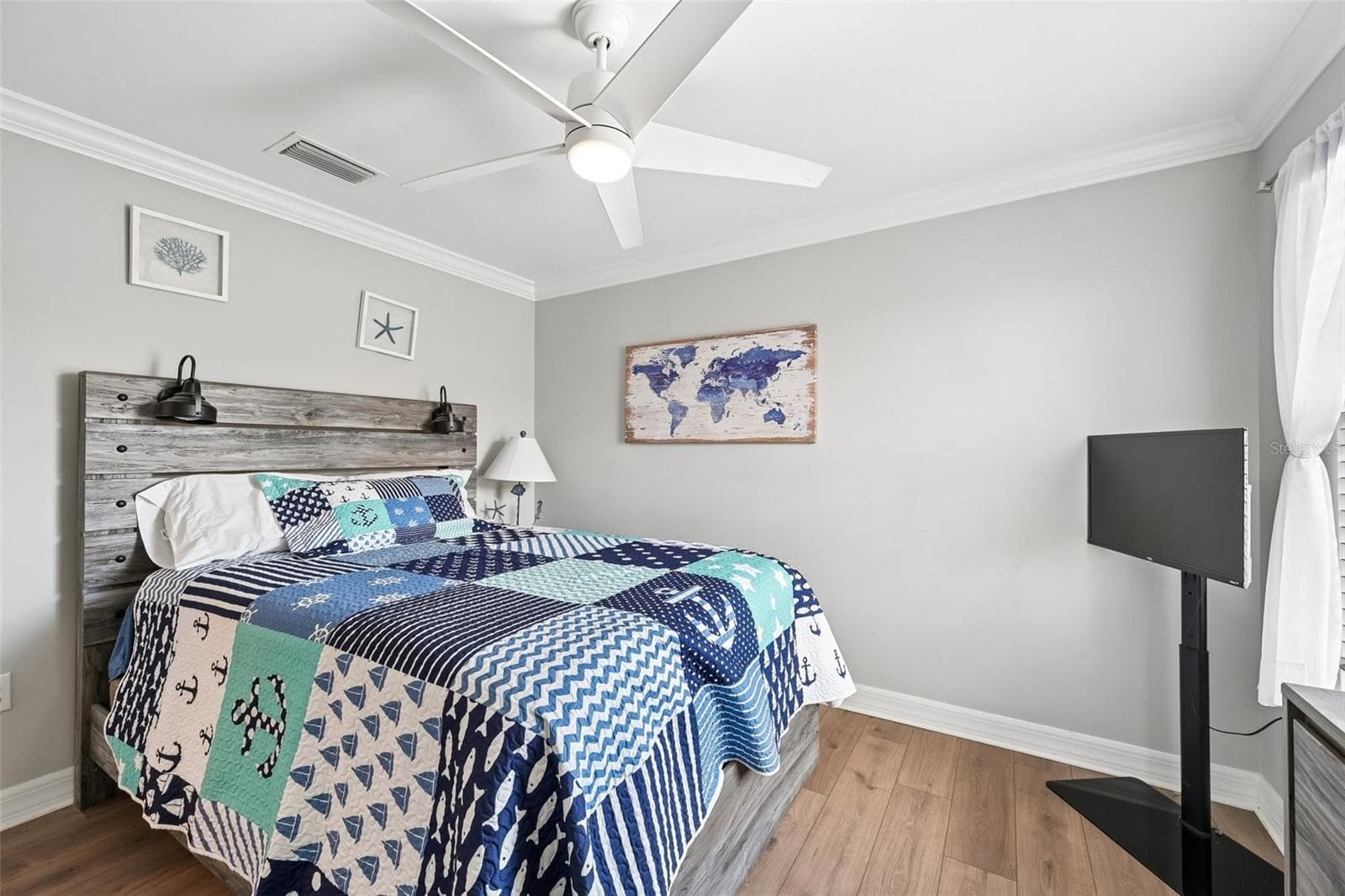 Single Family Residence at 13356 VERANDI ST, VENICE, photo 51 of 69