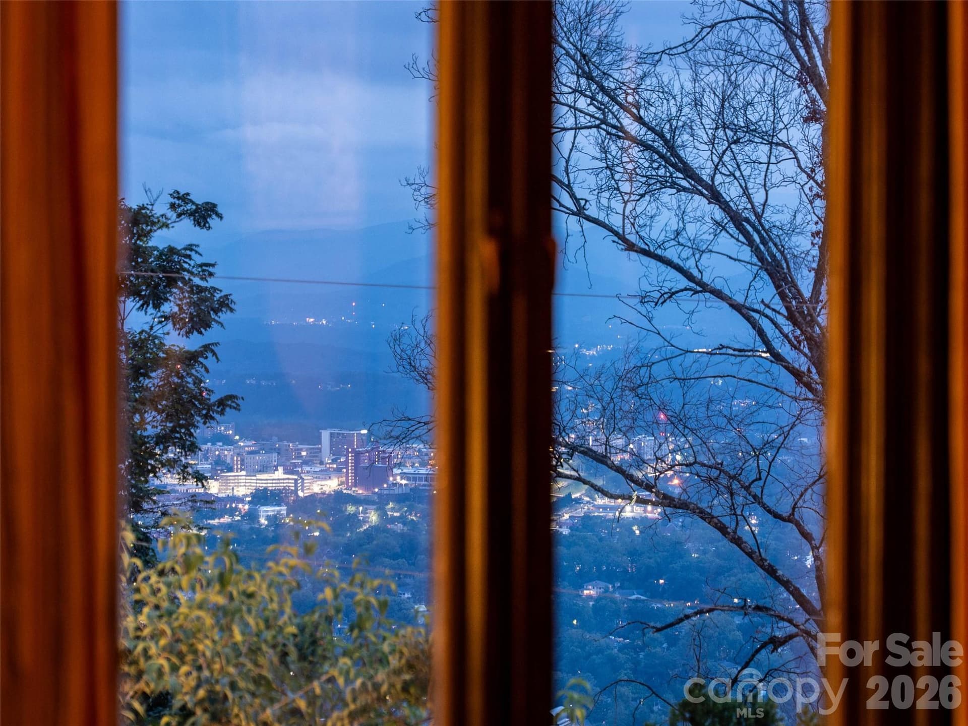 Always views of the city and the evening sky - 65 Crestwood Road, Asheville