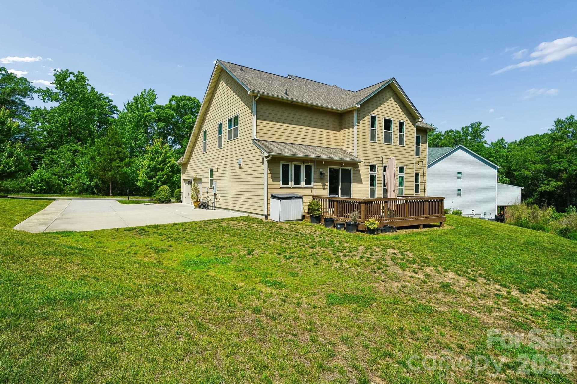 Single Family Residence at 263 Forsythia Lane, Tega Cay, photo 36 of 37
