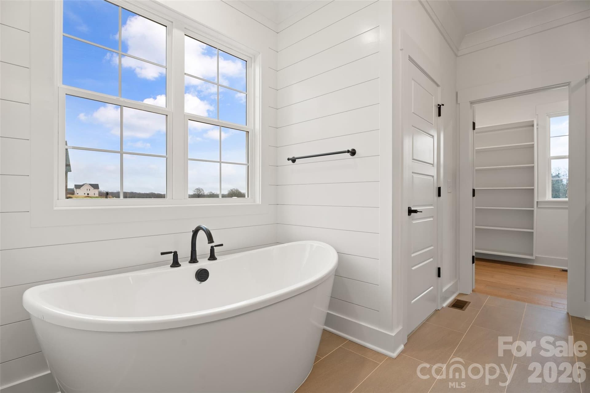 Single Family Residence at 188 Orchard Grass Court, Mocksville, photo 14 of 33