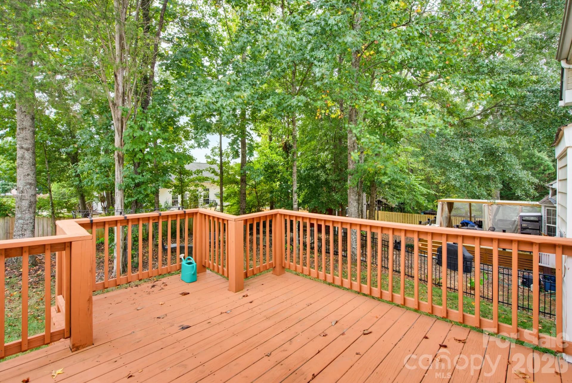 Single Family Residence at 13330 Edgetree Drive, Pineville, photo 33 of 44