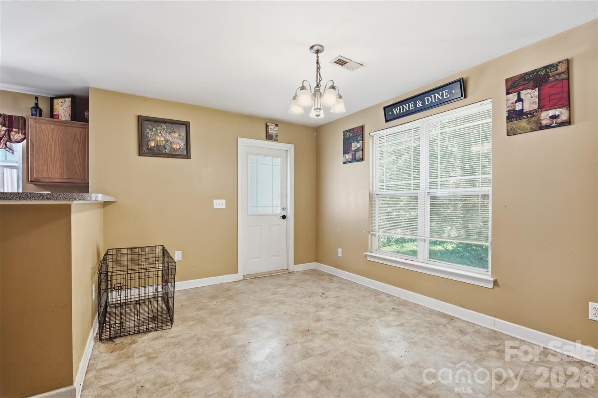 Virtually Decluttered - 160 Tarrington Drive, Statesville