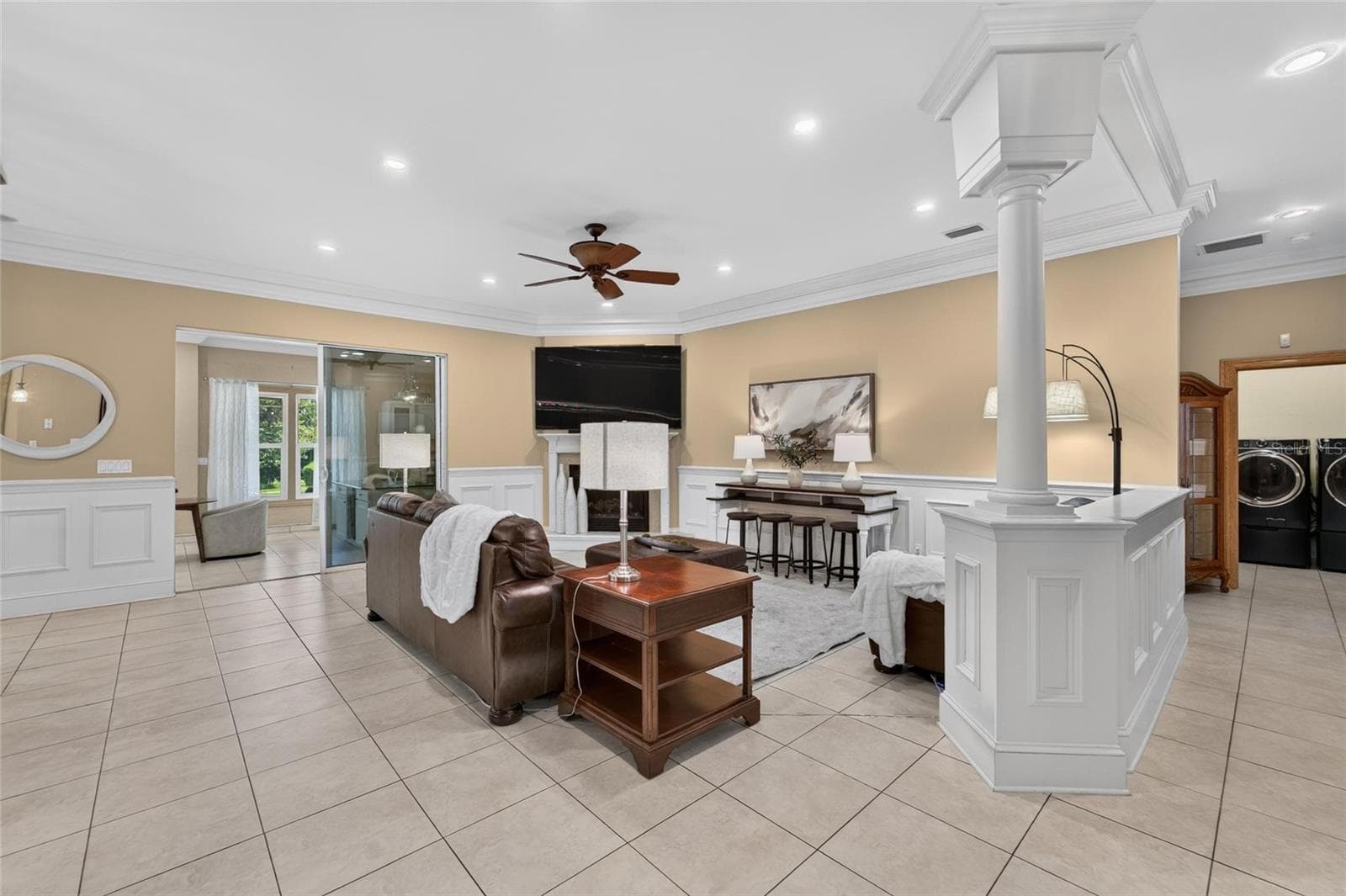 Single Family Residence at 1009 EMERALD CREEK DR, VALRICO, photo 20 of 87