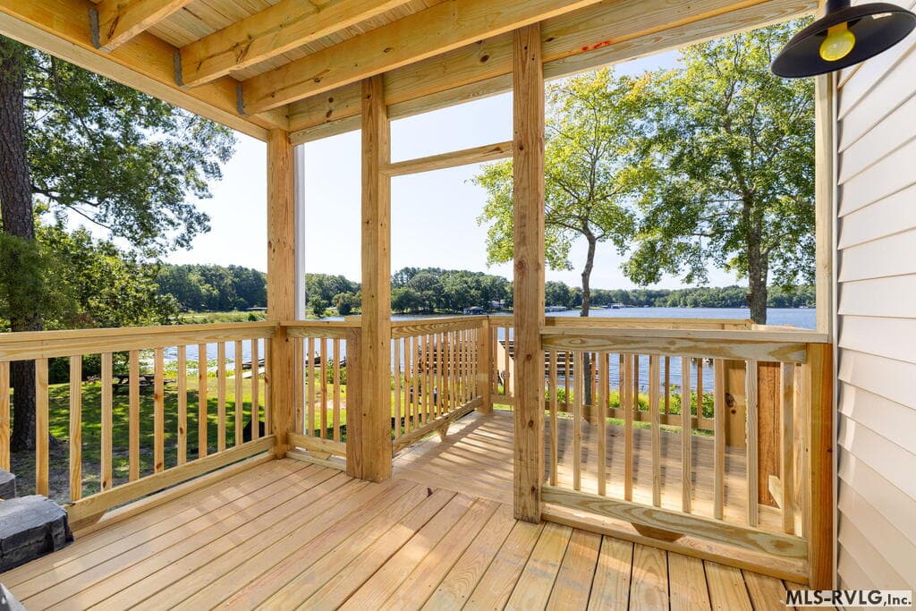 Townhouse/Condo at 131-101 Gaston Pointe Dr, Littleton NC 27850, photo 7 of 31