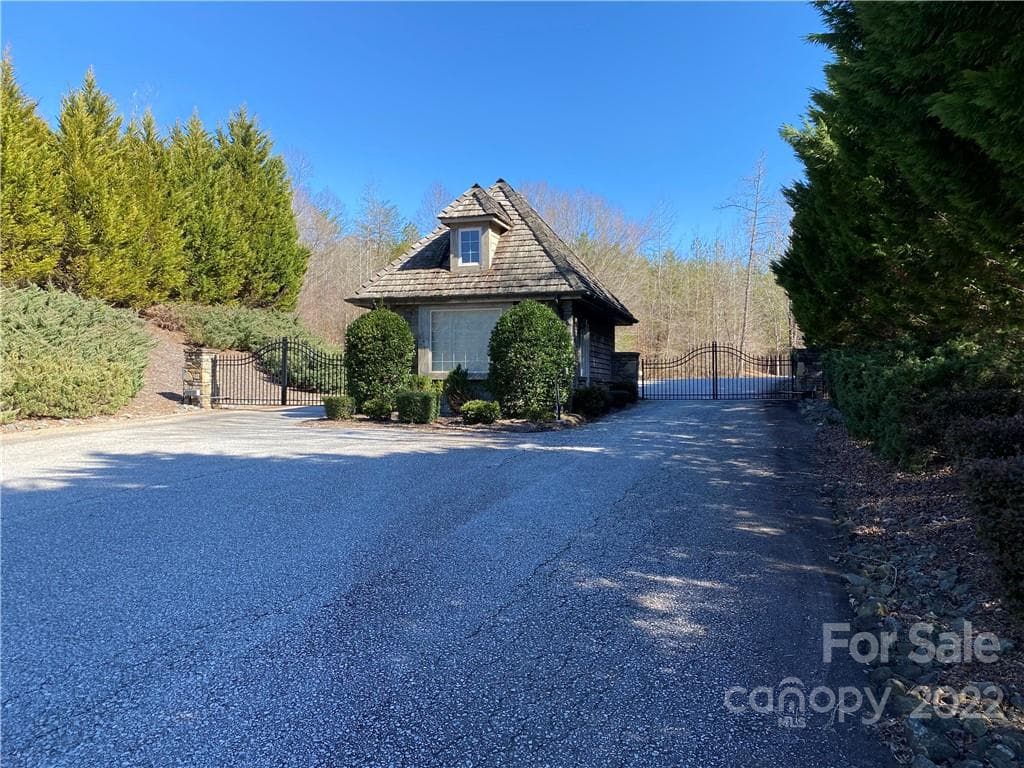 Lot at 000 Bridge Lane, Tryon, photo 4 of 10